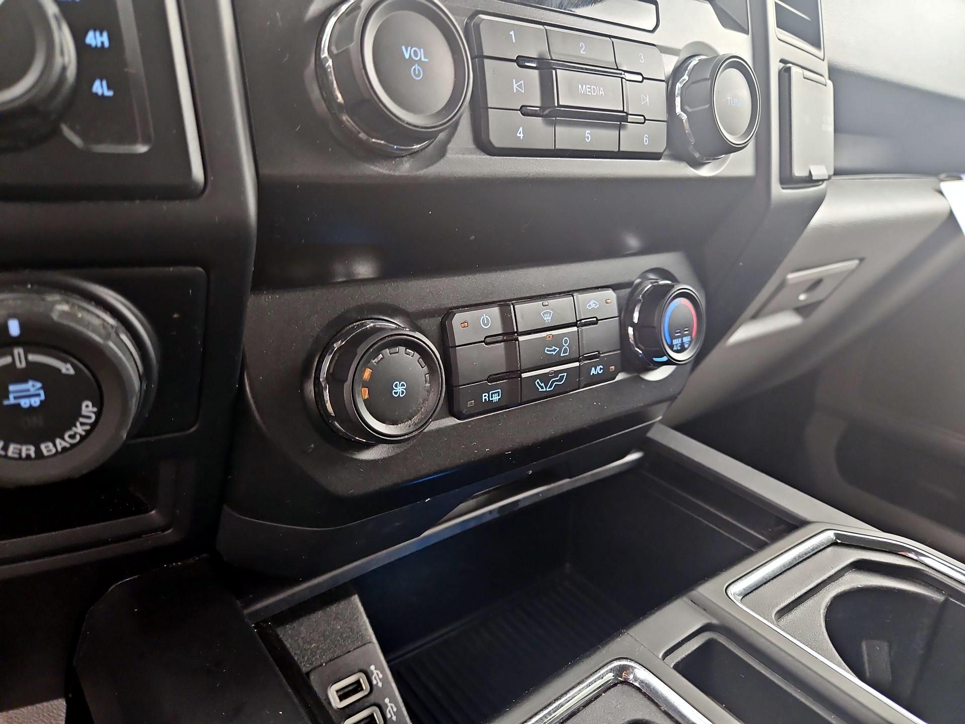 Thumbnail: 2020 Ford F-150 - 16