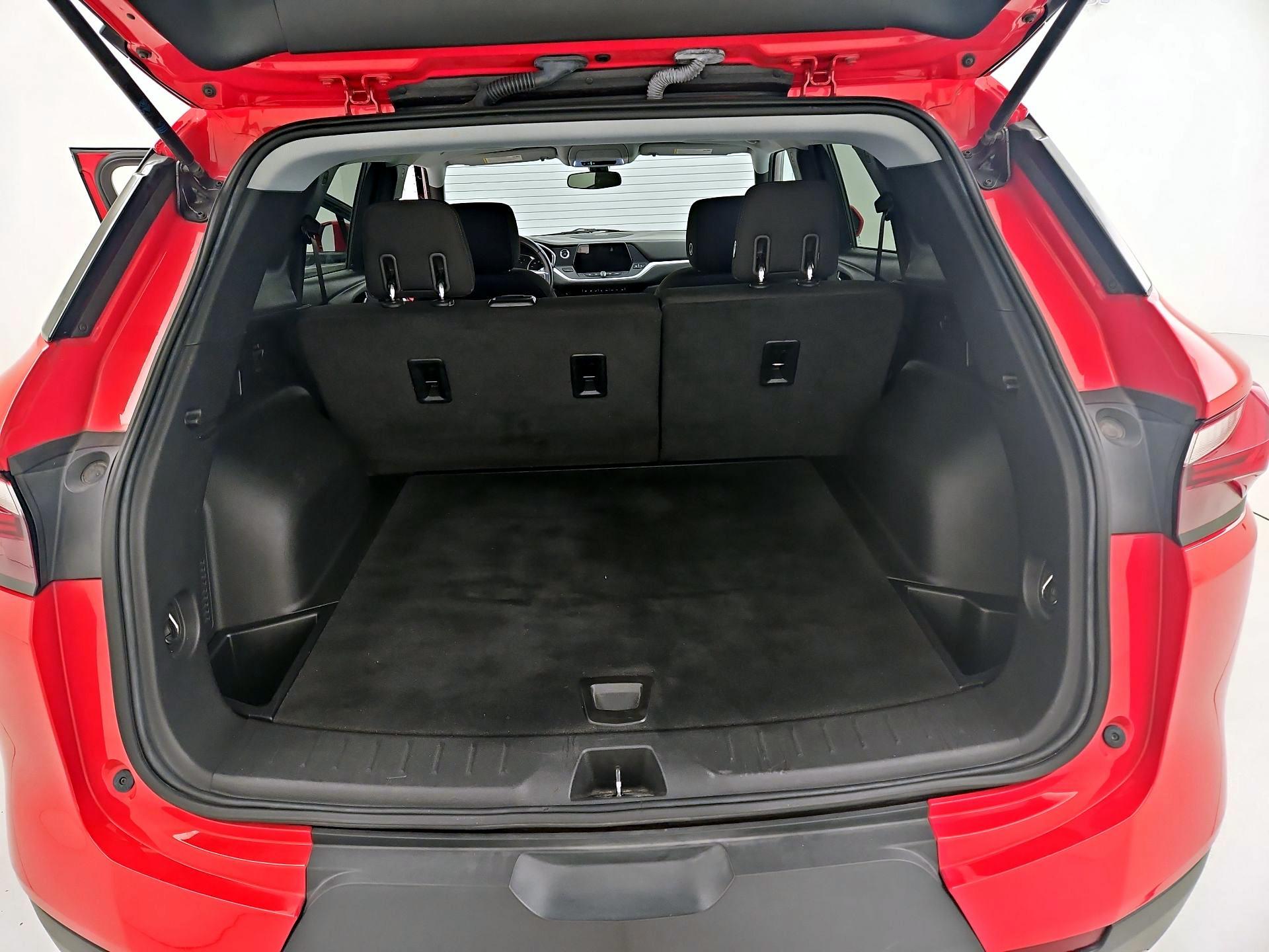 Thumbnail: 2019 Chevrolet Blazer - 20