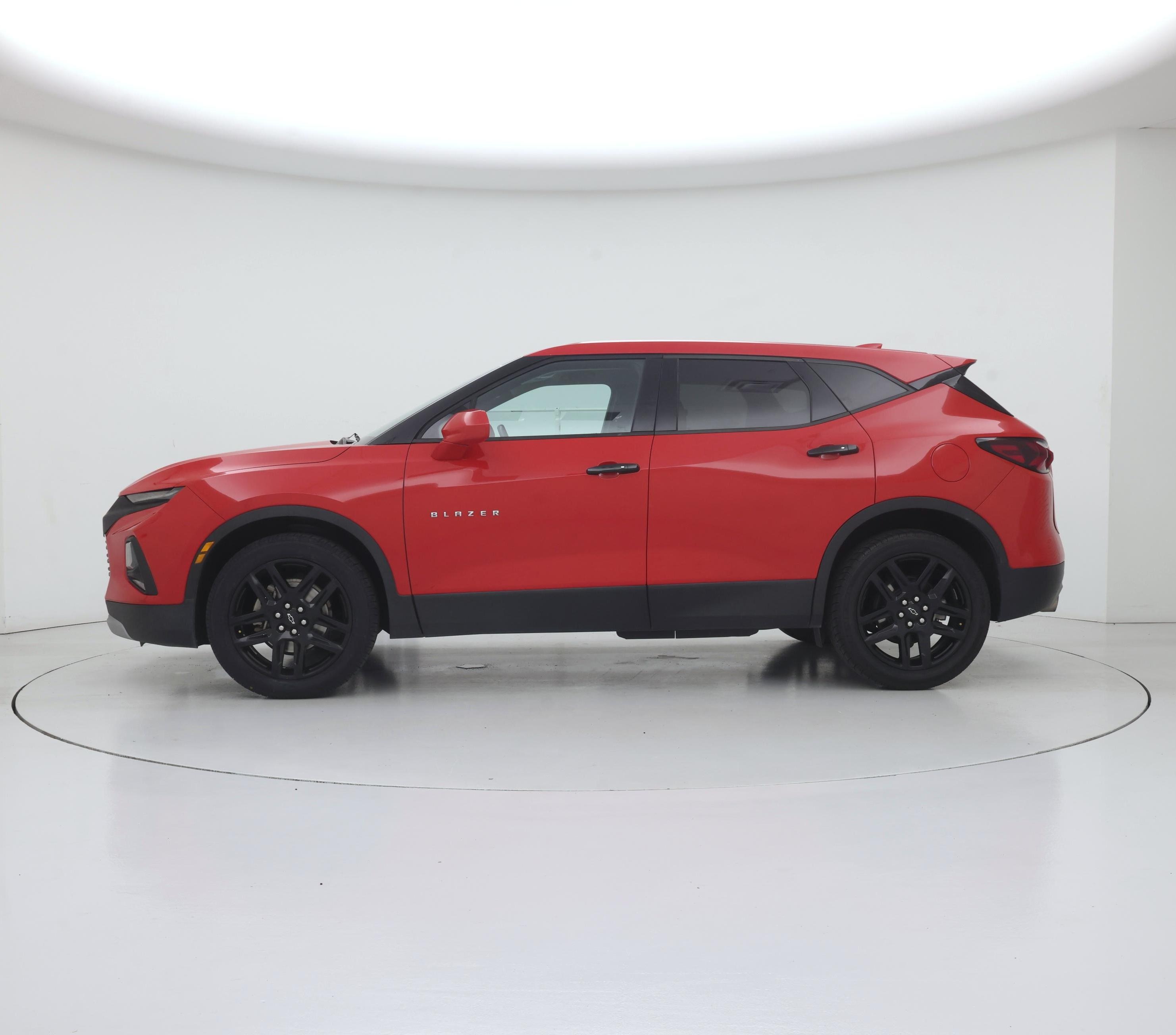 Thumbnail: 2019 Chevrolet Blazer - 3
