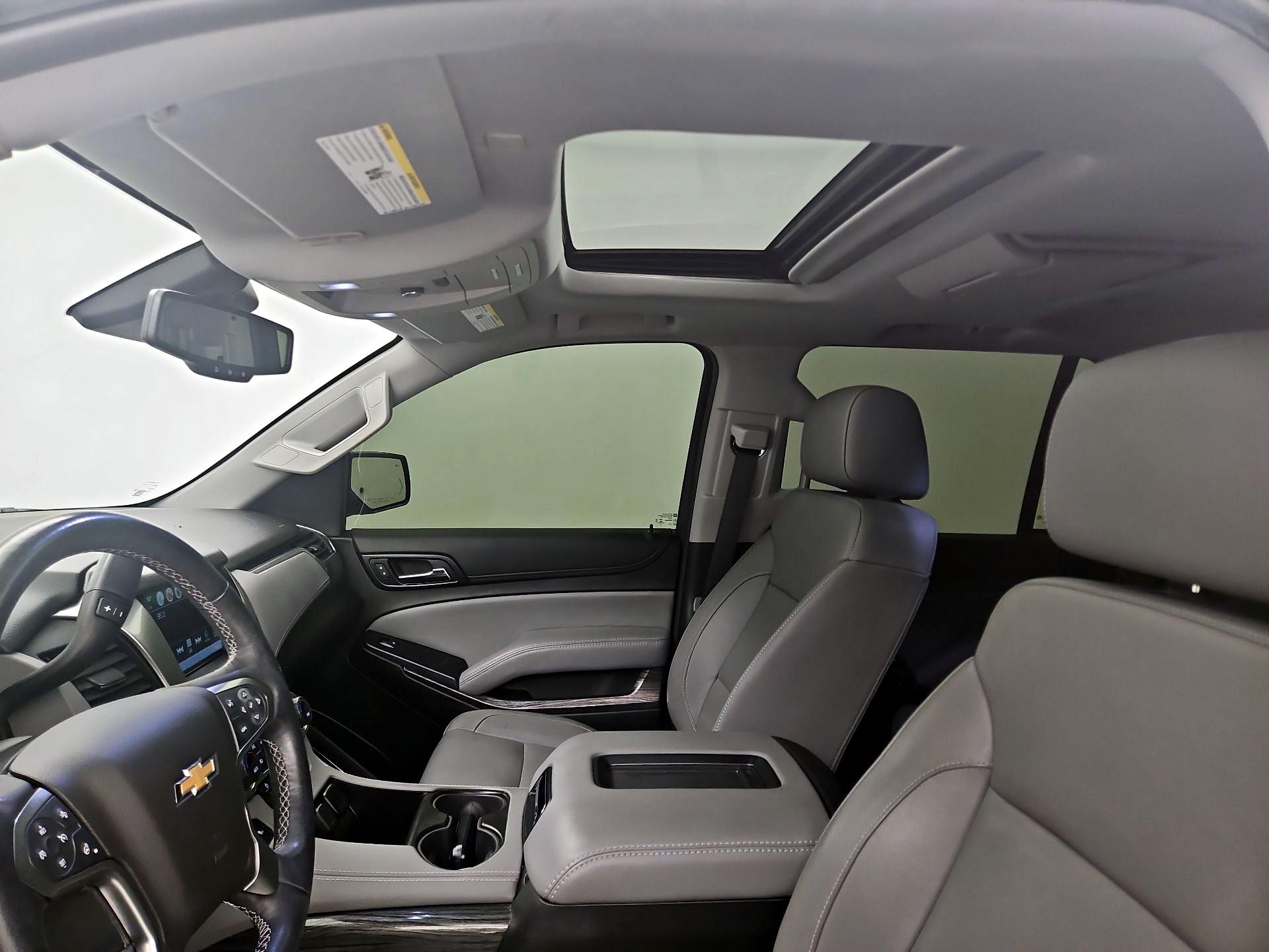 Thumbnail: 2019 Chevrolet Tahoe - 19