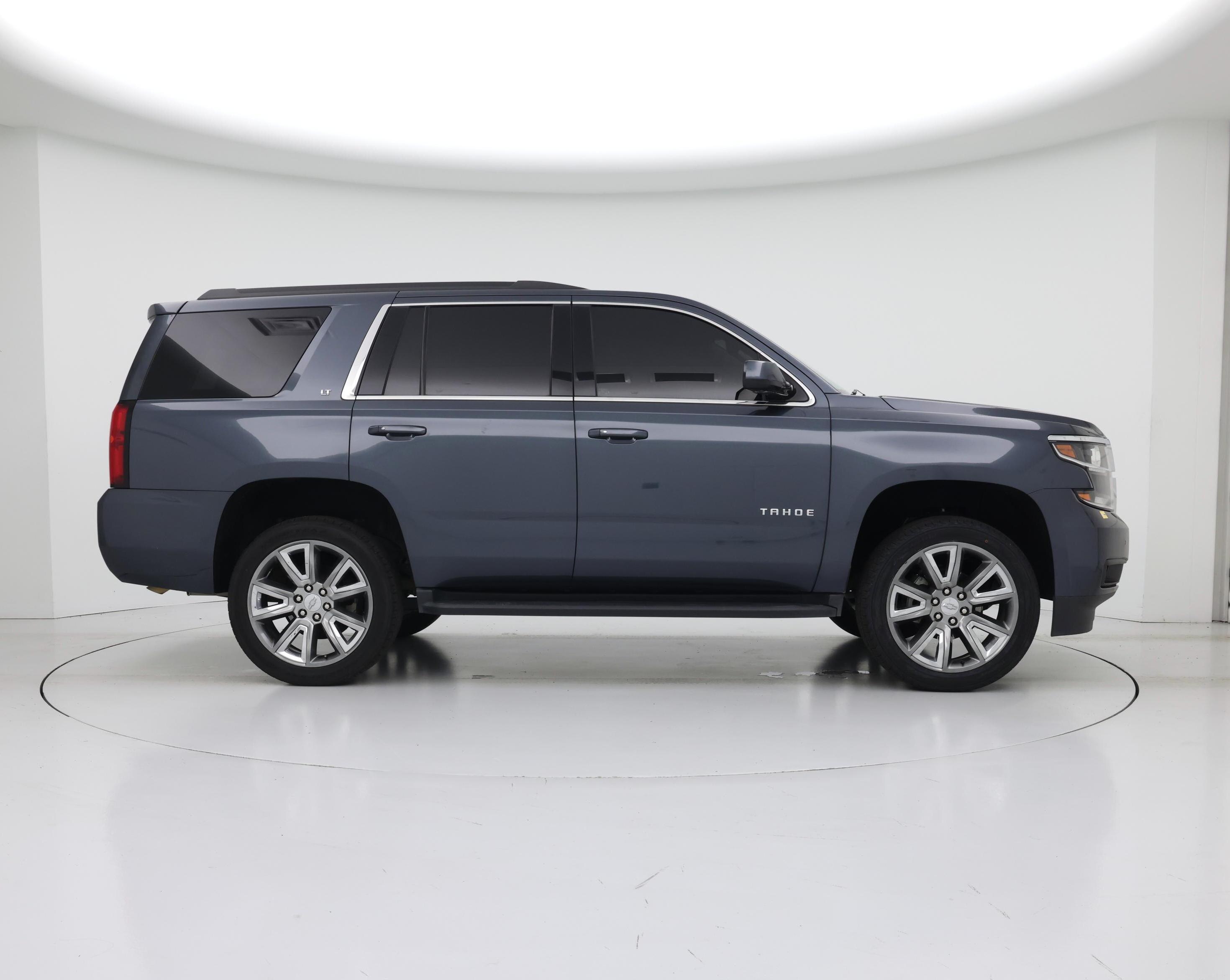 Thumbnail: 2019 Chevrolet Tahoe - 7