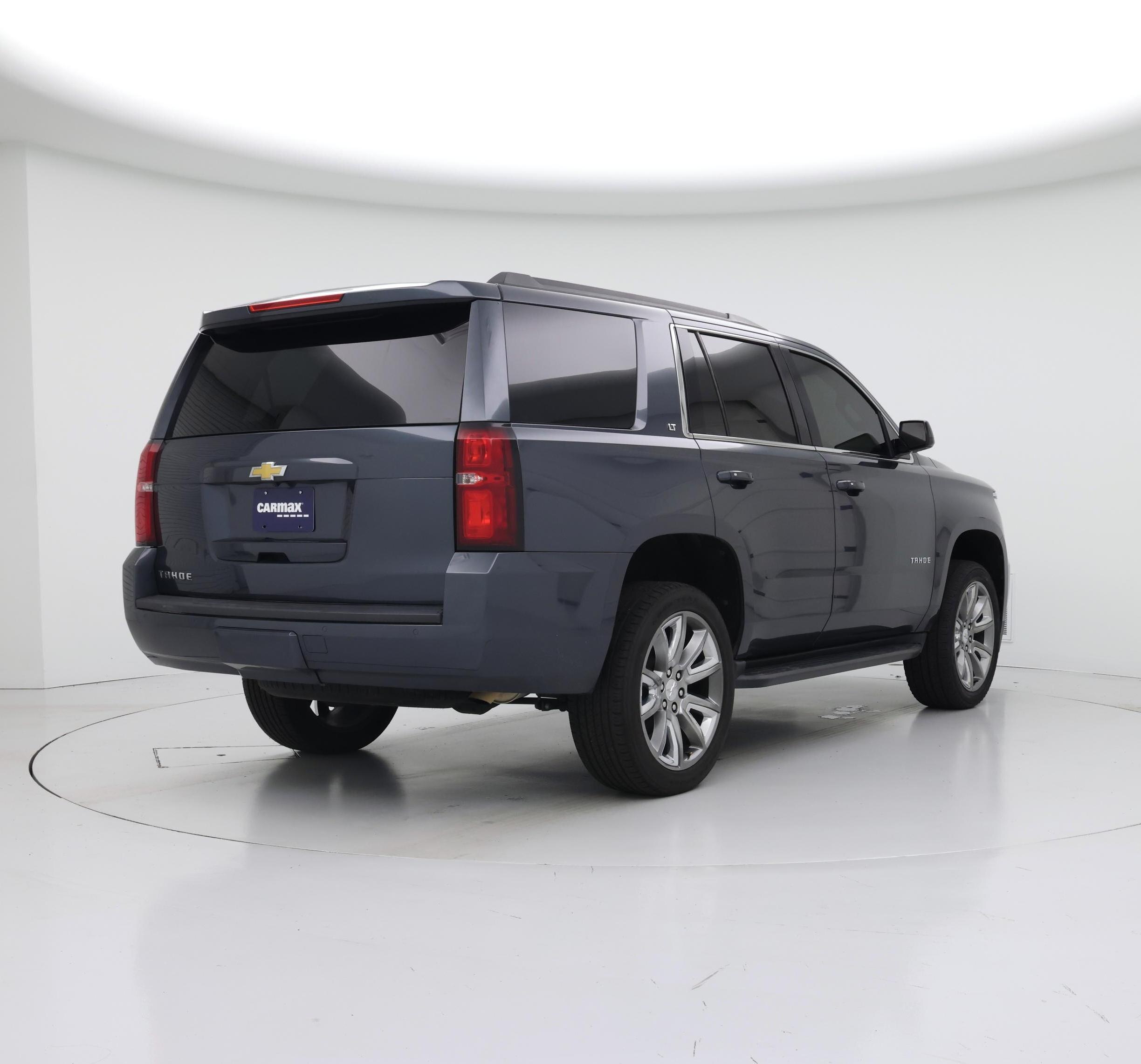 Thumbnail: 2019 Chevrolet Tahoe - 8