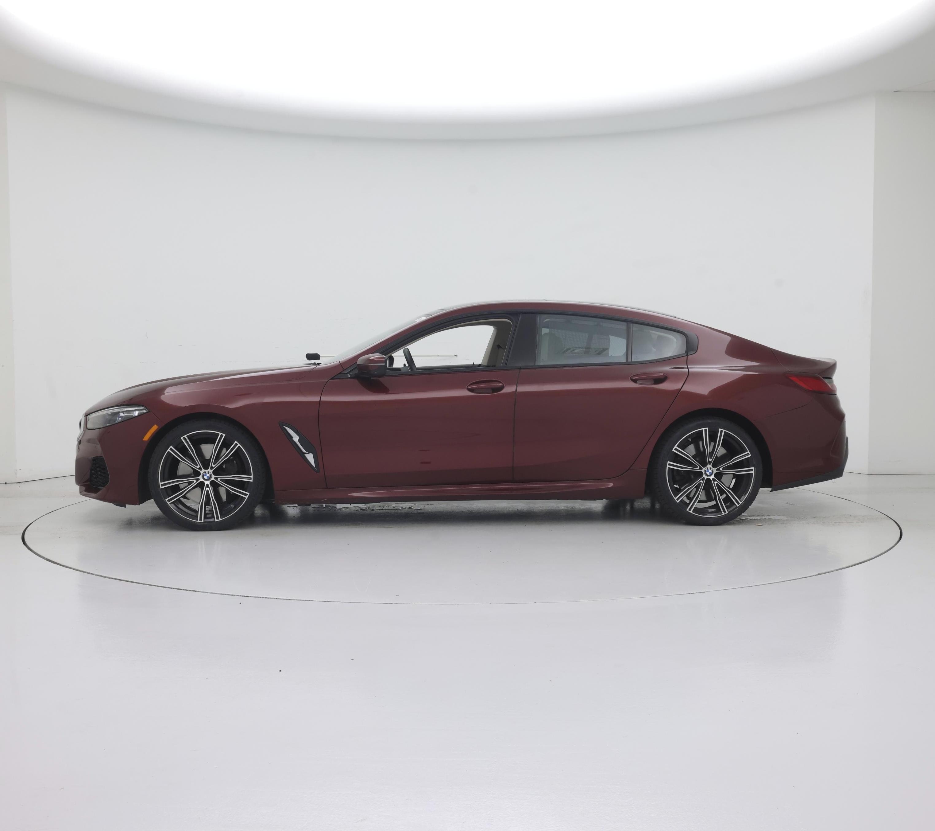 Thumbnail: 2022 BMW 8 Series - 3