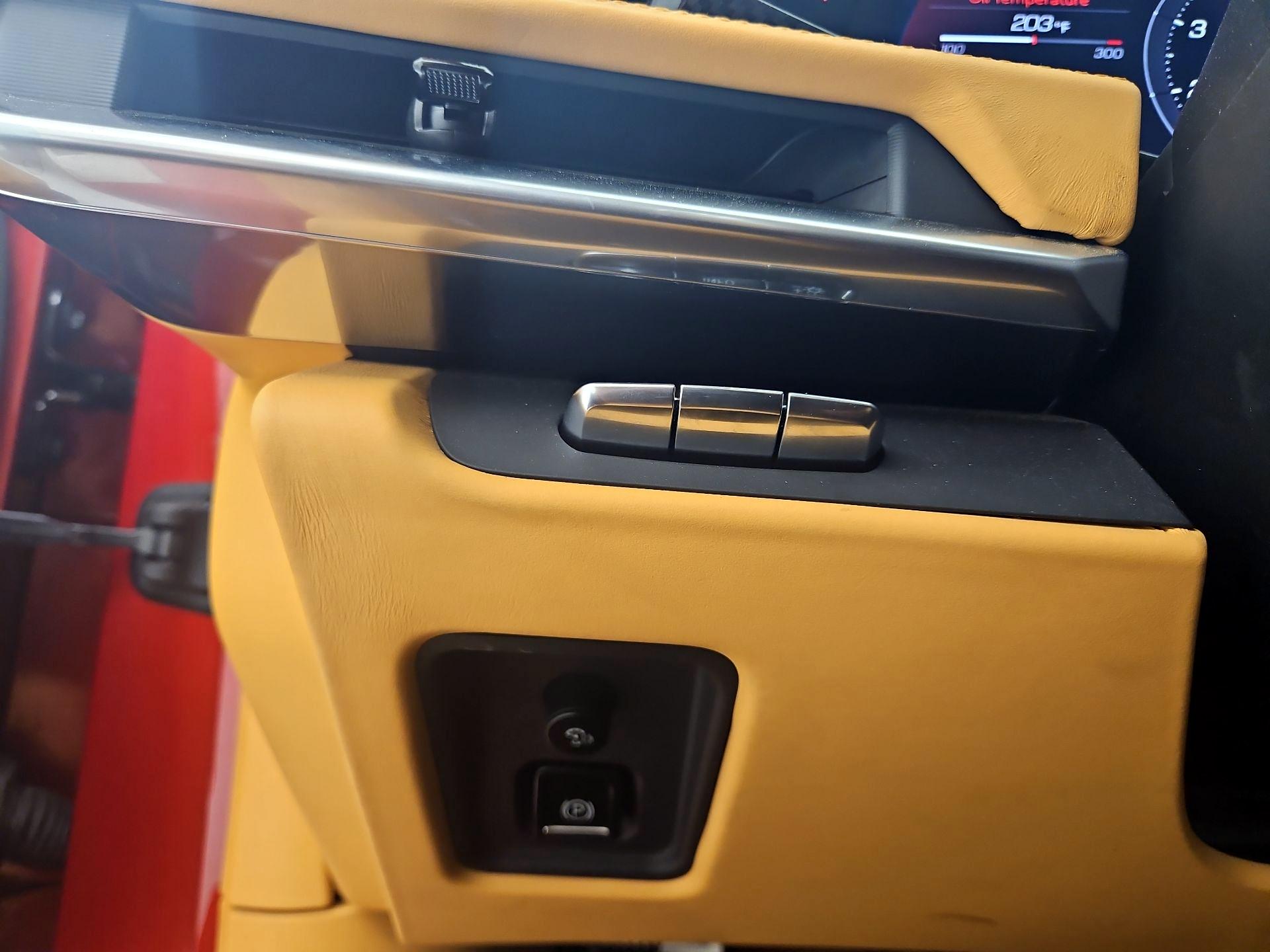 Thumbnail: 2022 Chevrolet Corvette - 13