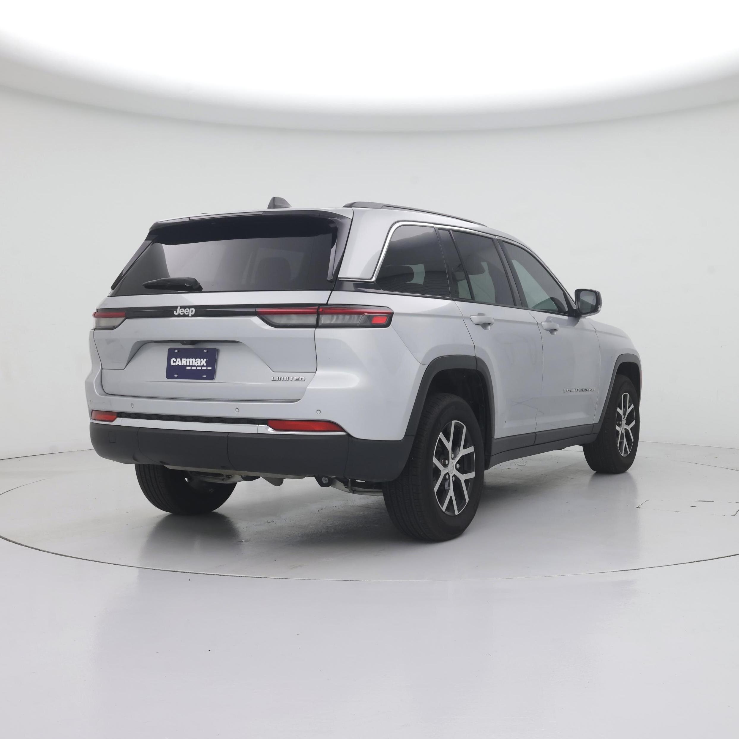 Thumbnail: 2024 Jeep Grand Cherokee - 8