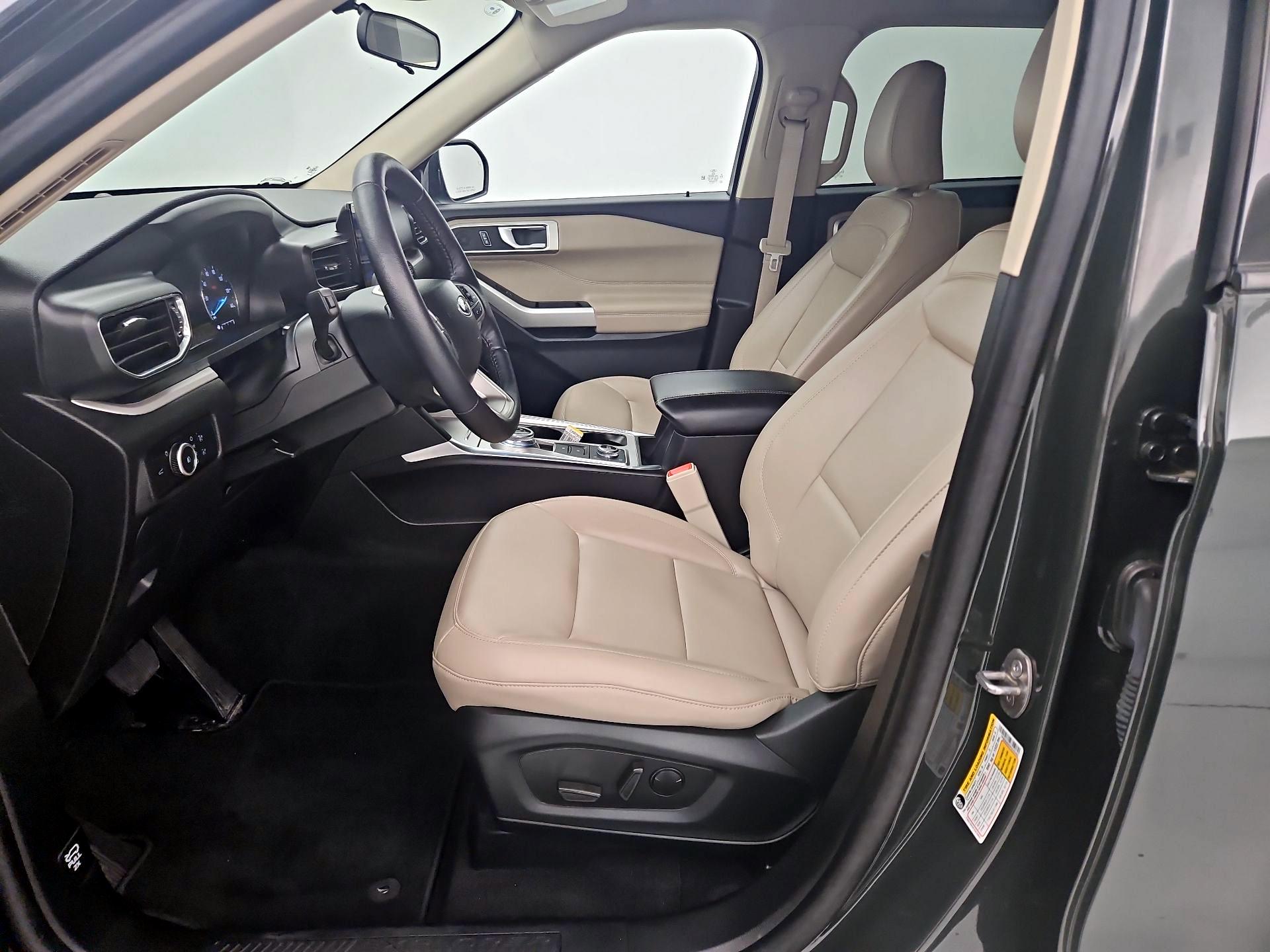 Thumbnail: 2023 Ford Explorer - 11