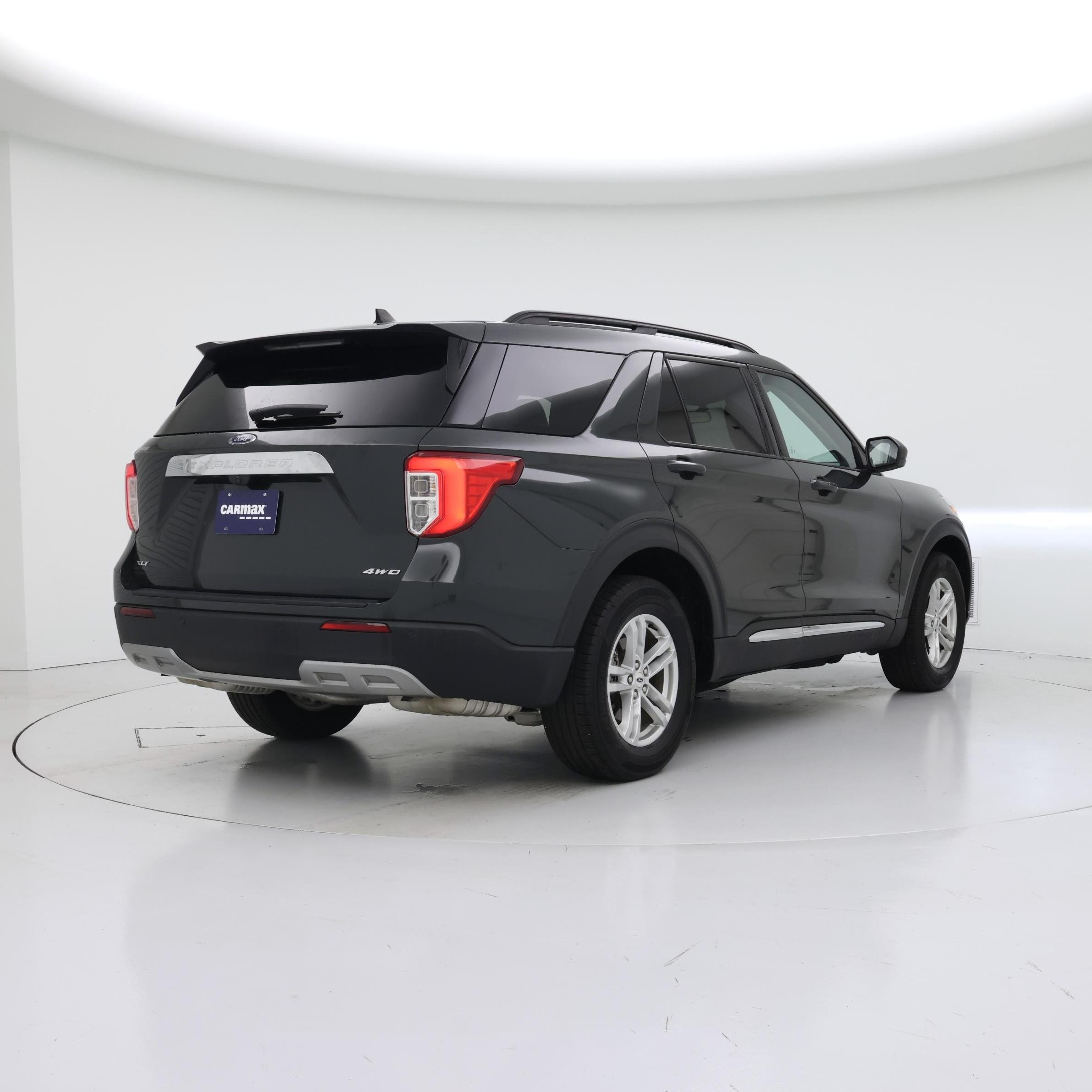 Thumbnail: 2023 Ford Explorer - 8