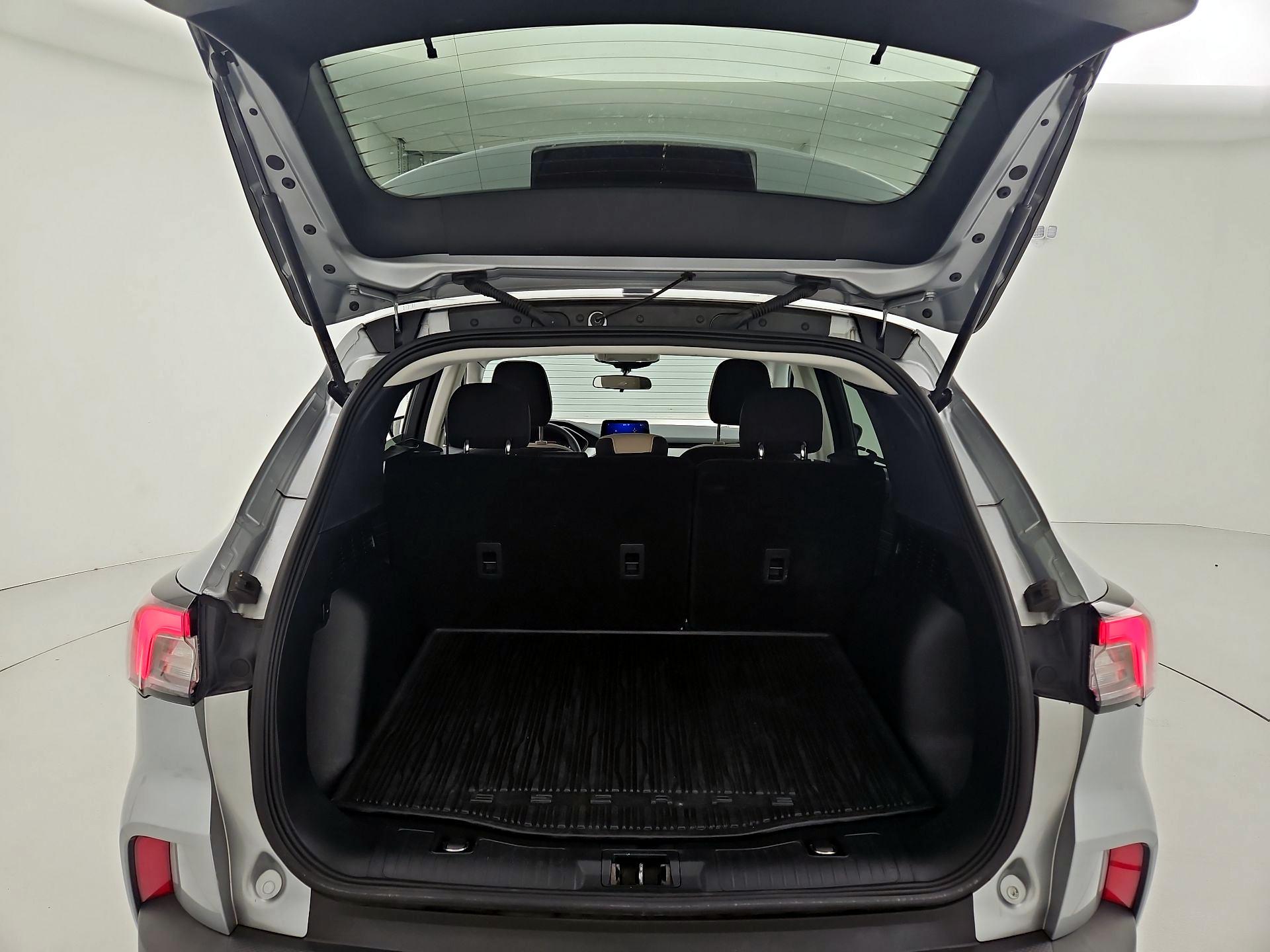 Thumbnail: 2021 Ford Escape - 20