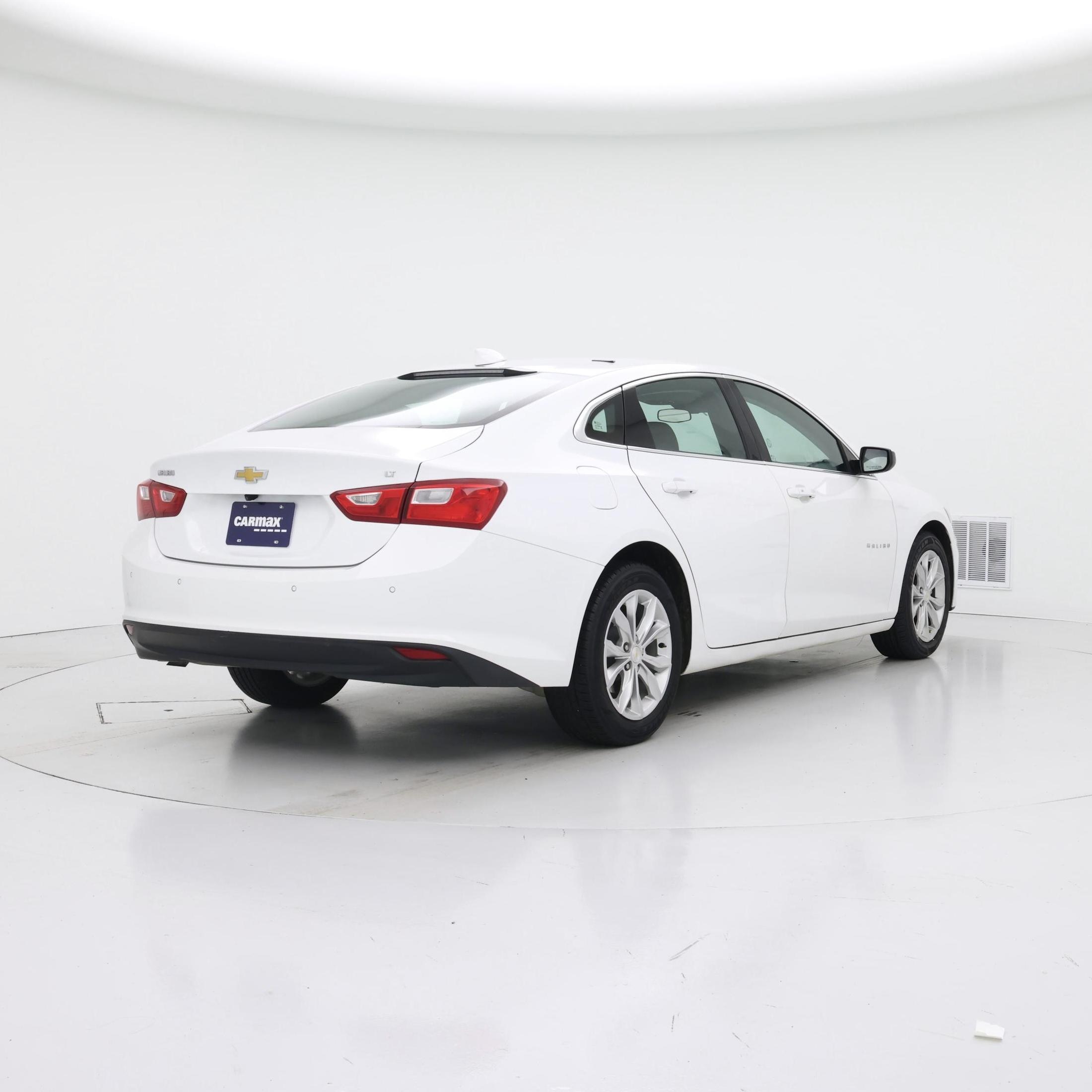 Thumbnail: 2024 Chevrolet Malibu - 8