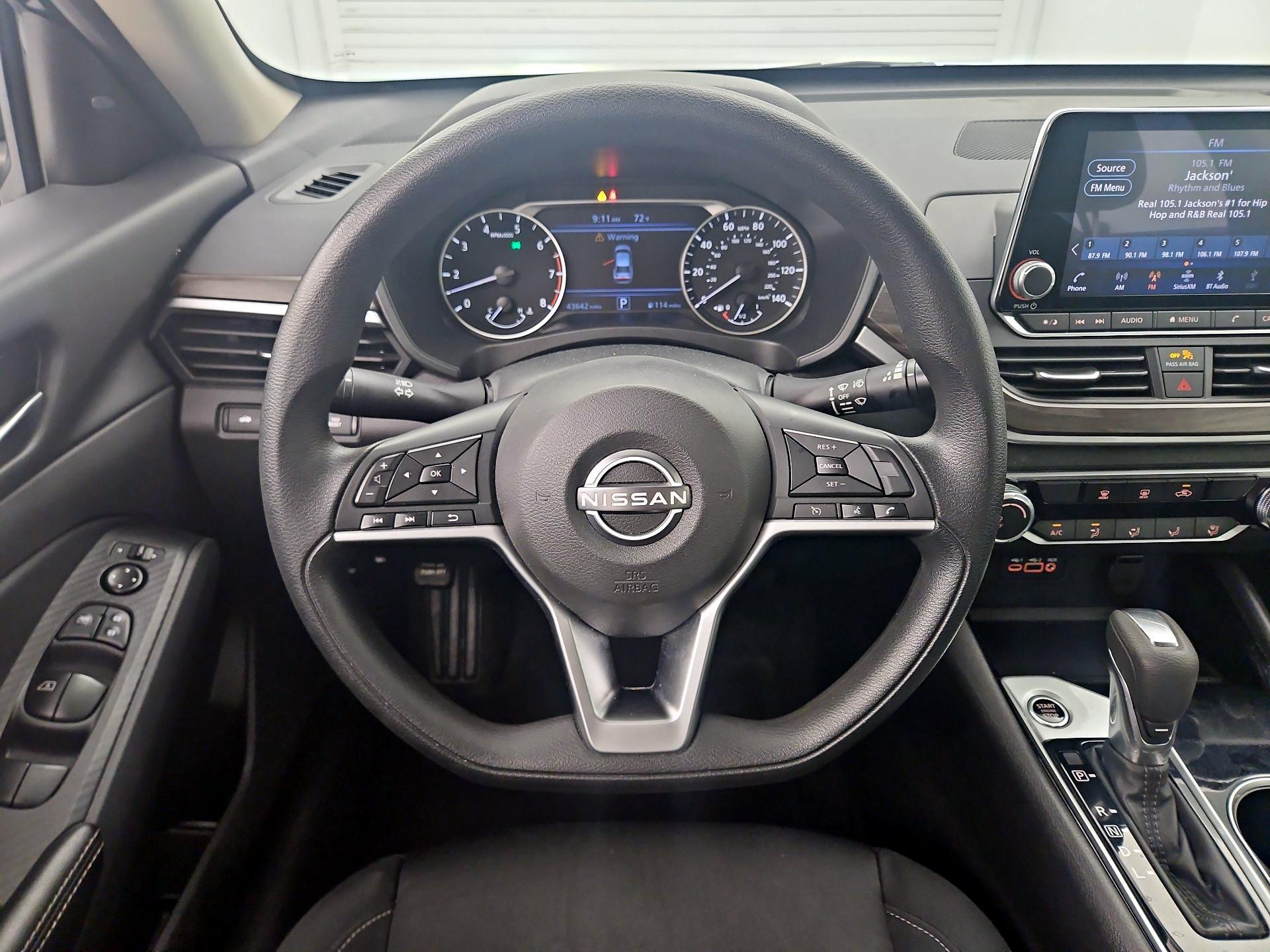 Thumbnail: 2024 Nissan Altima - 10