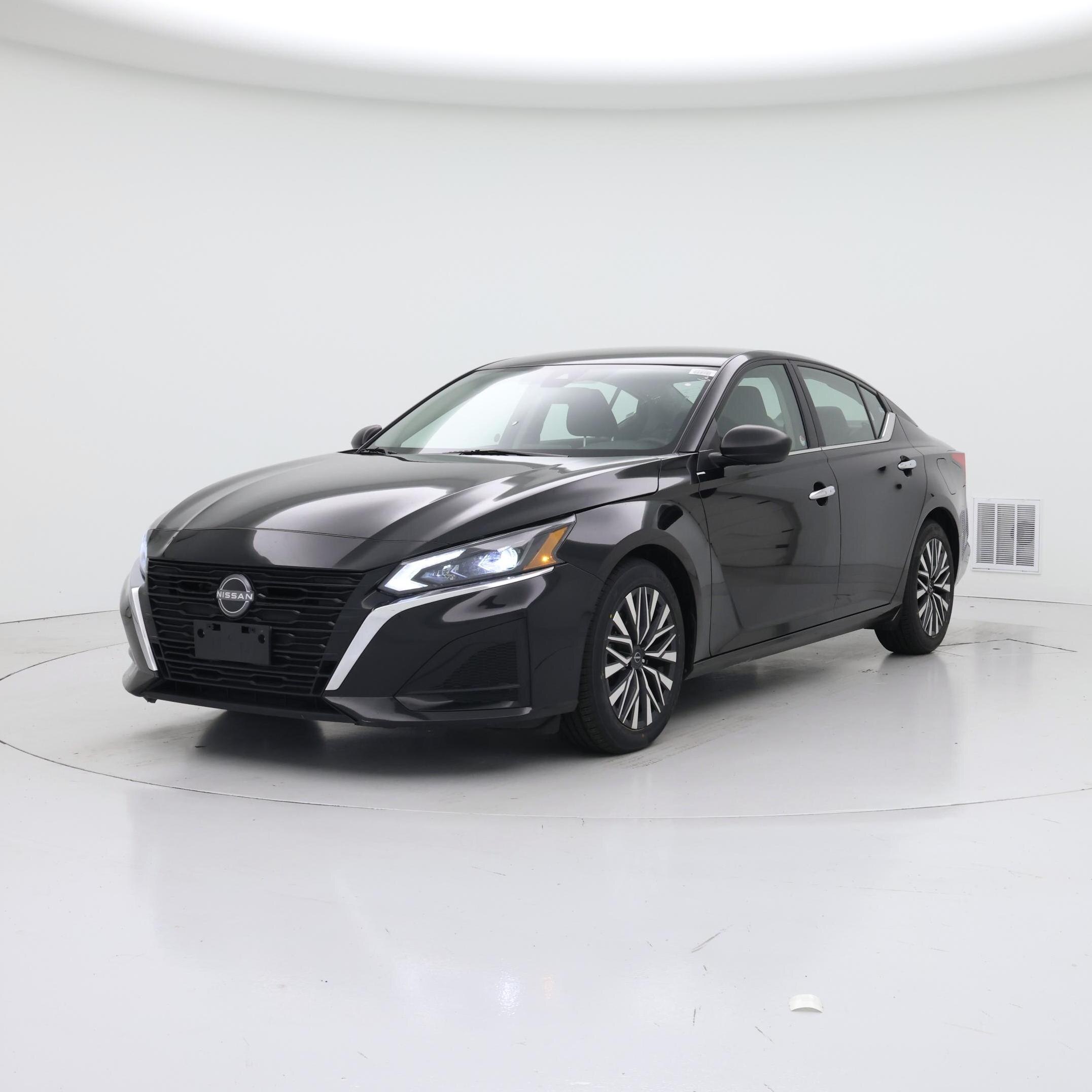 Thumbnail: 2024 Nissan Altima - 4