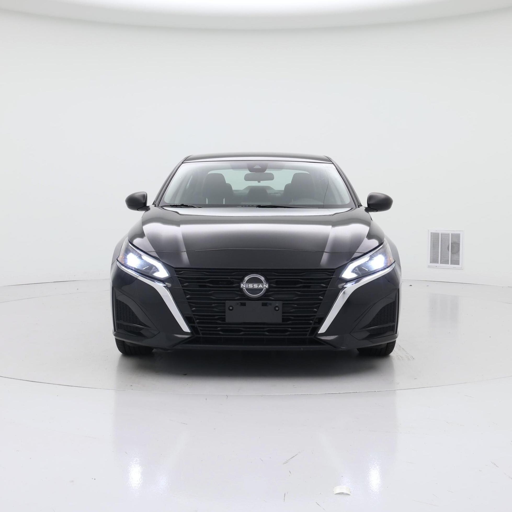 Thumbnail: 2024 Nissan Altima - 5