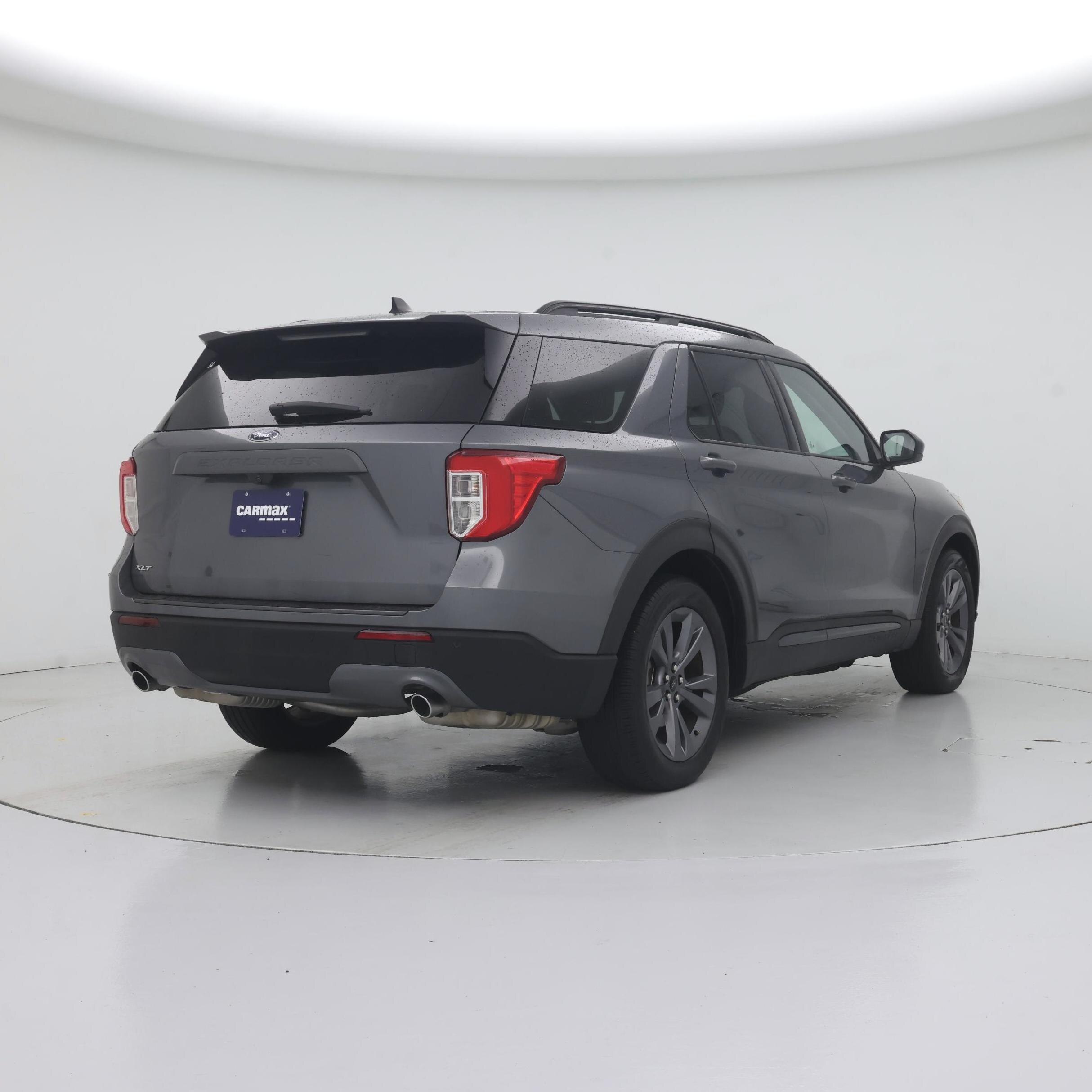 Thumbnail: 2022 Ford Explorer - 8