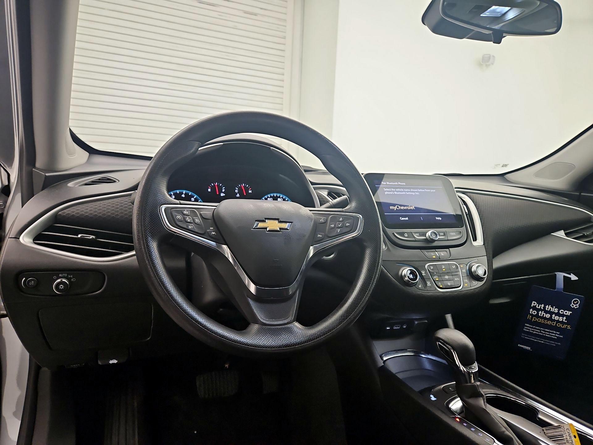 Thumbnail: 2024 Chevrolet Malibu - 9