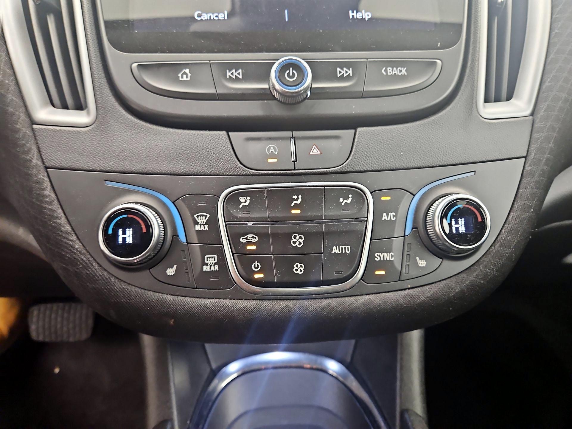 Thumbnail: 2024 Chevrolet Malibu - 16