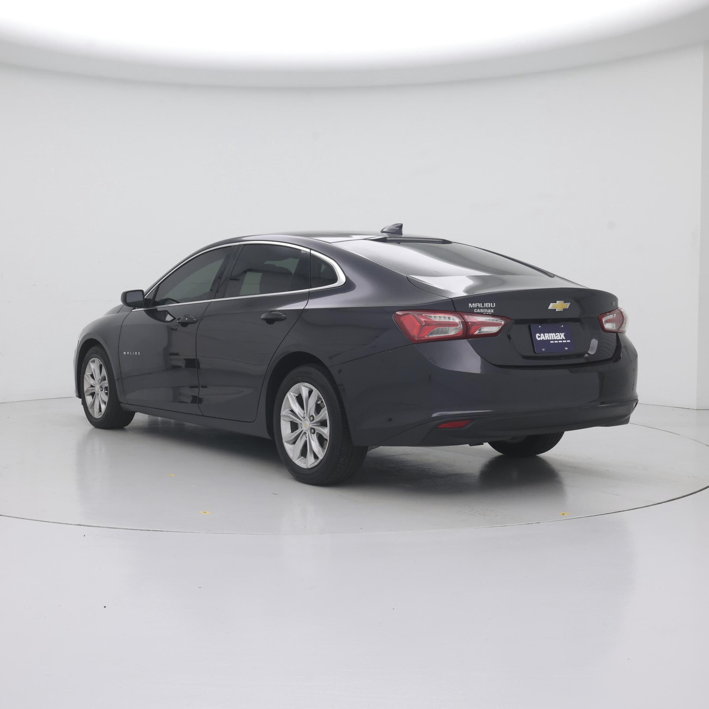Thumbnail: 2022 Chevrolet Malibu - 2