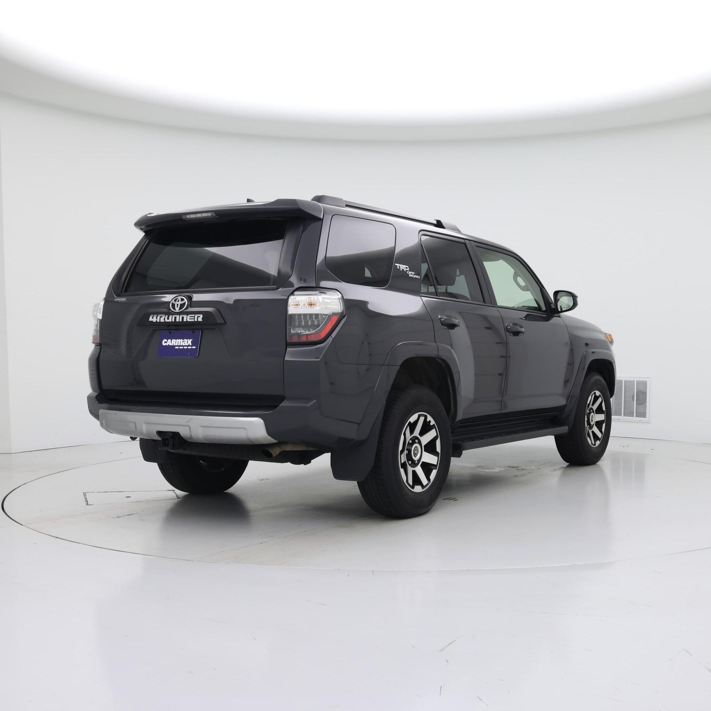 Thumbnail: 2024 Toyota 4Runner - 8