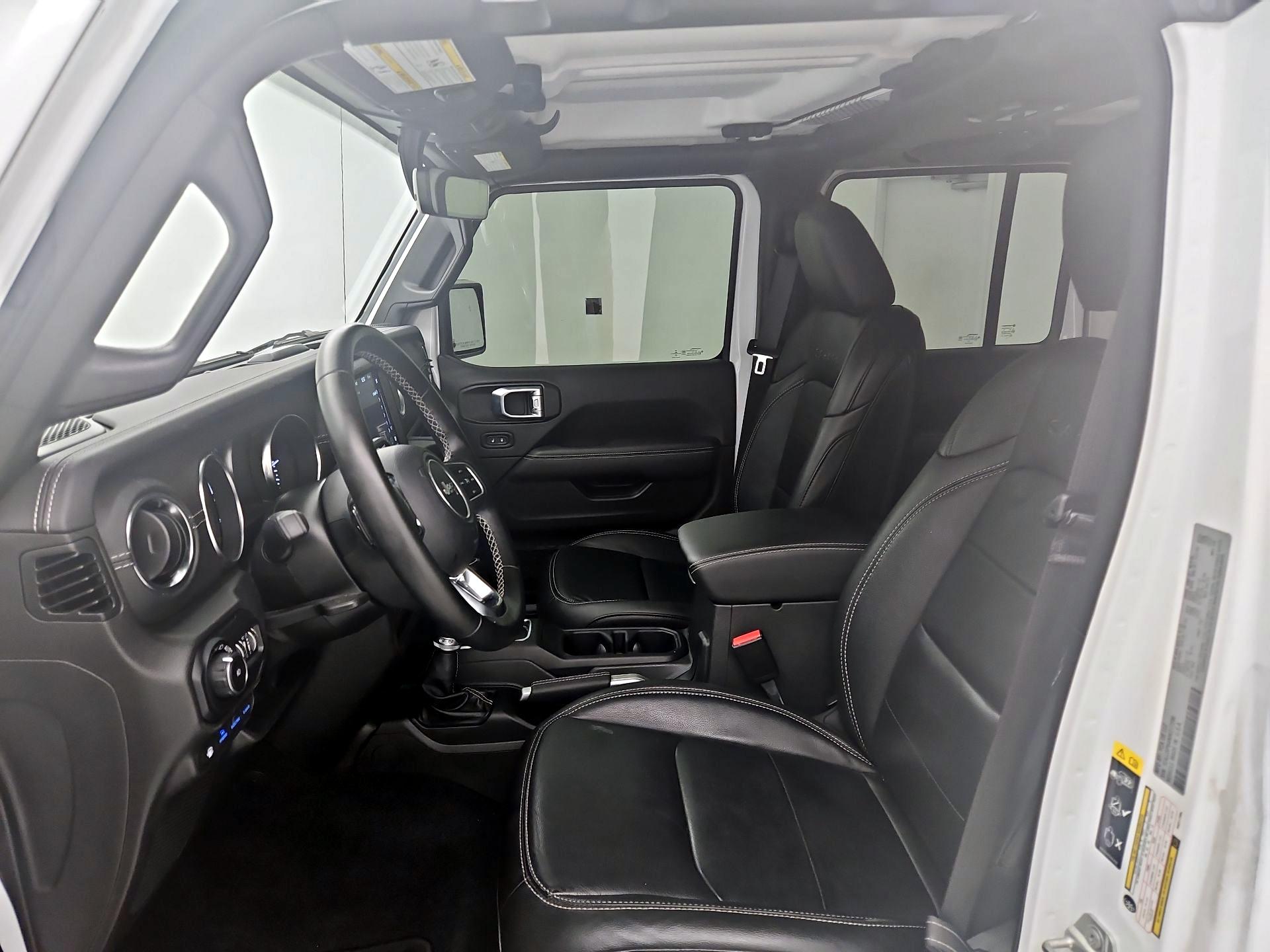 Thumbnail: 2022 Jeep Wrangler - 11
