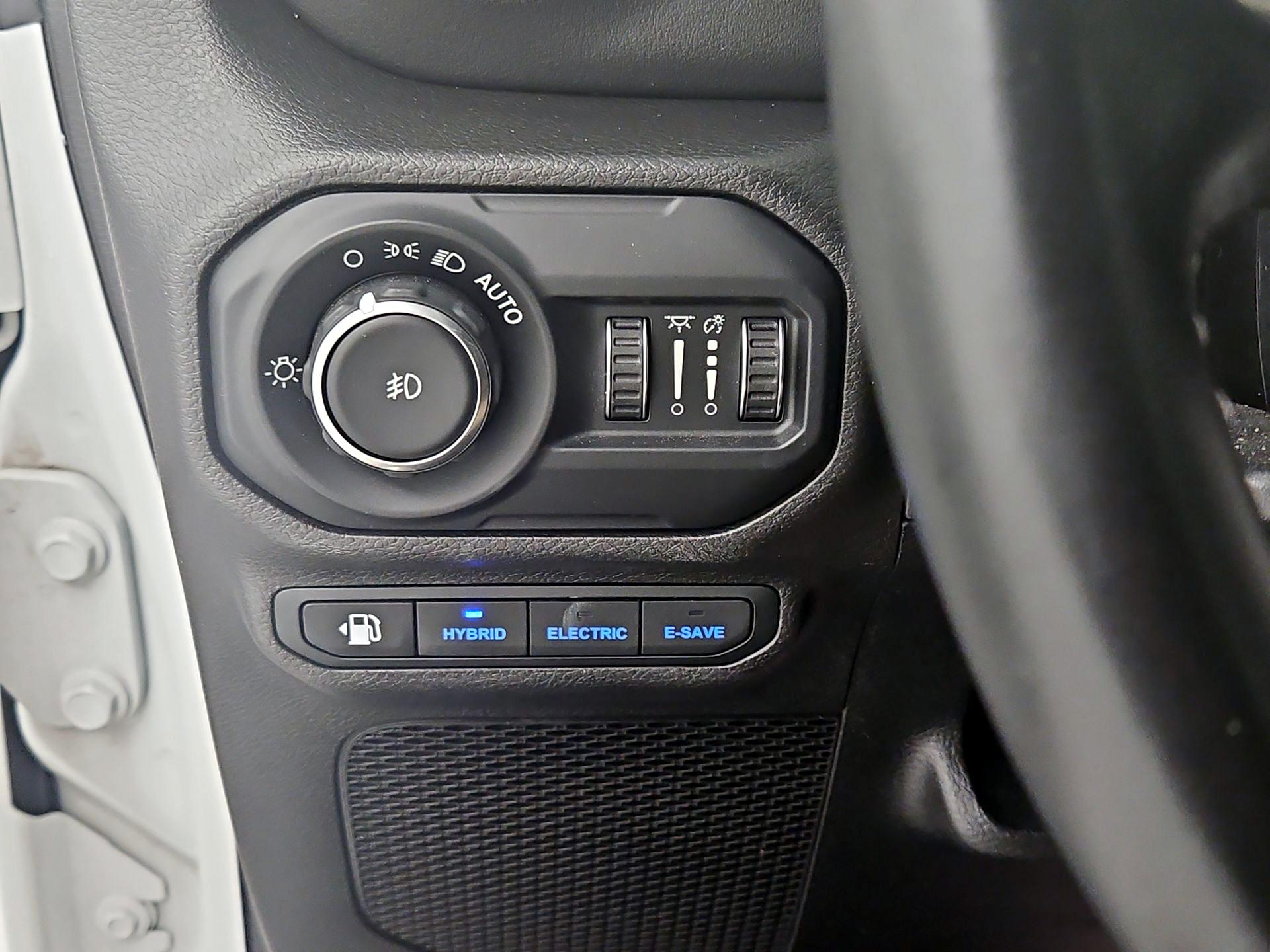 Thumbnail: 2022 Jeep Wrangler - 13