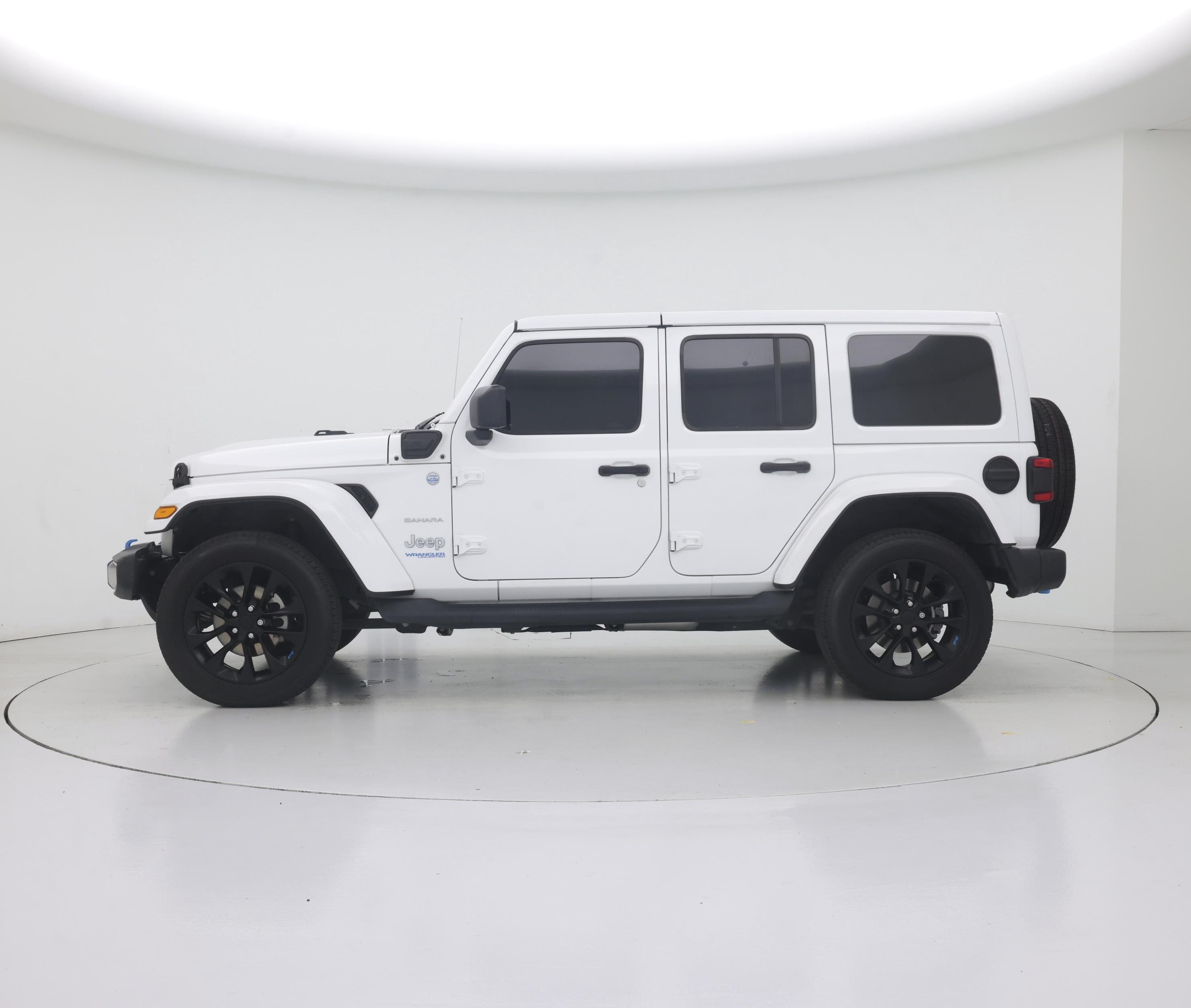 Thumbnail: 2022 Jeep Wrangler - 3