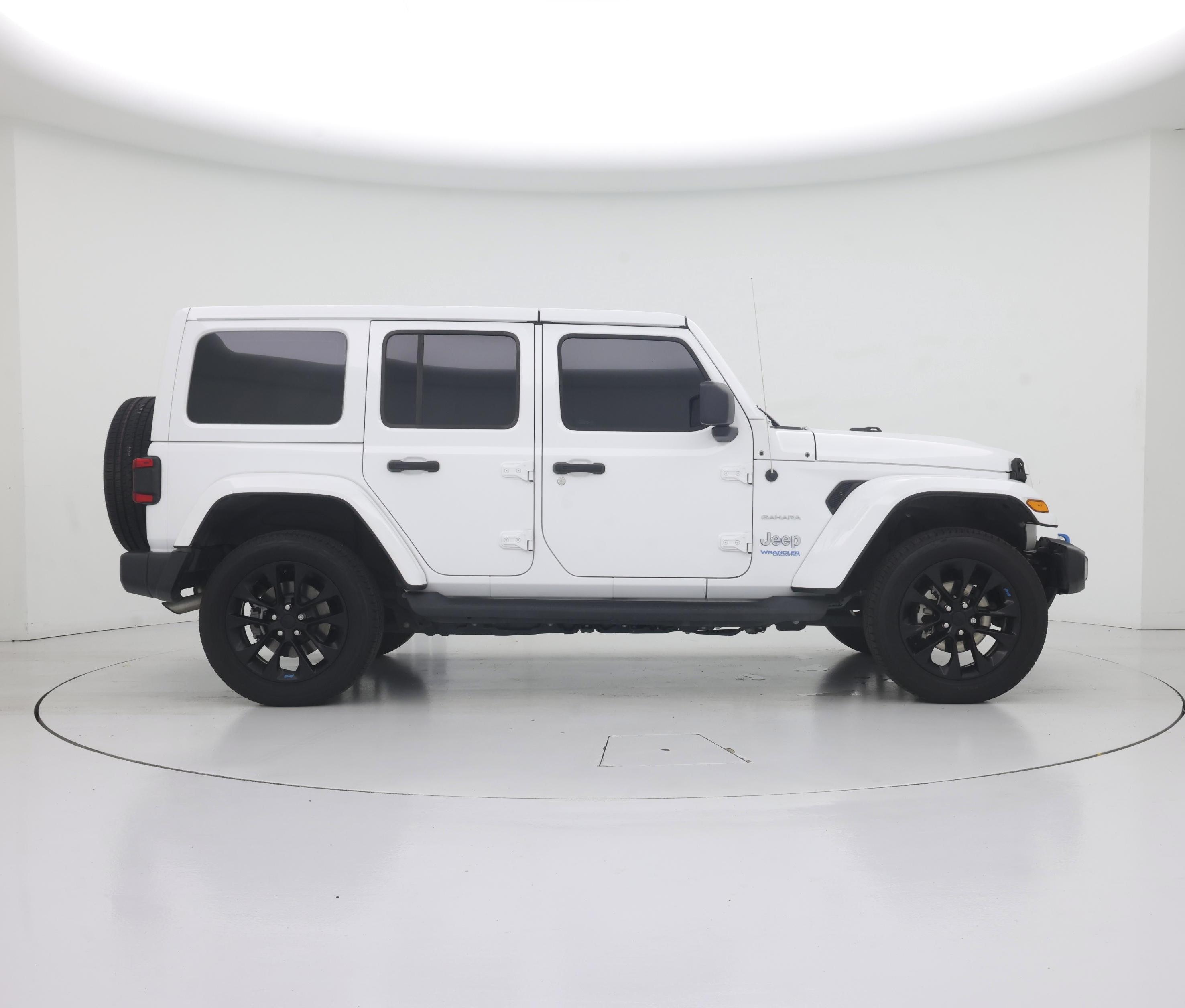 Thumbnail: 2022 Jeep Wrangler - 7