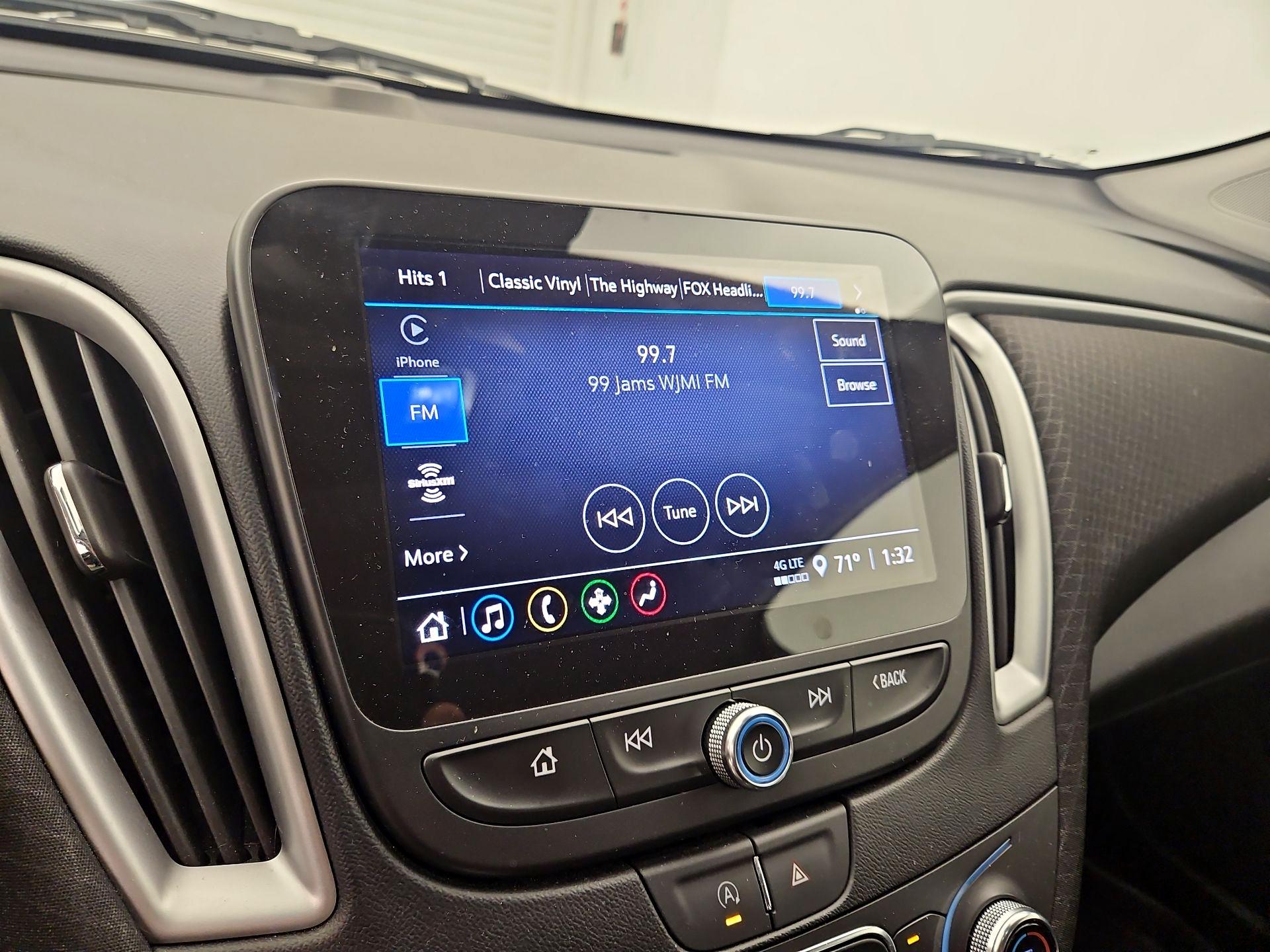 Thumbnail: 2024 Chevrolet Malibu - 15