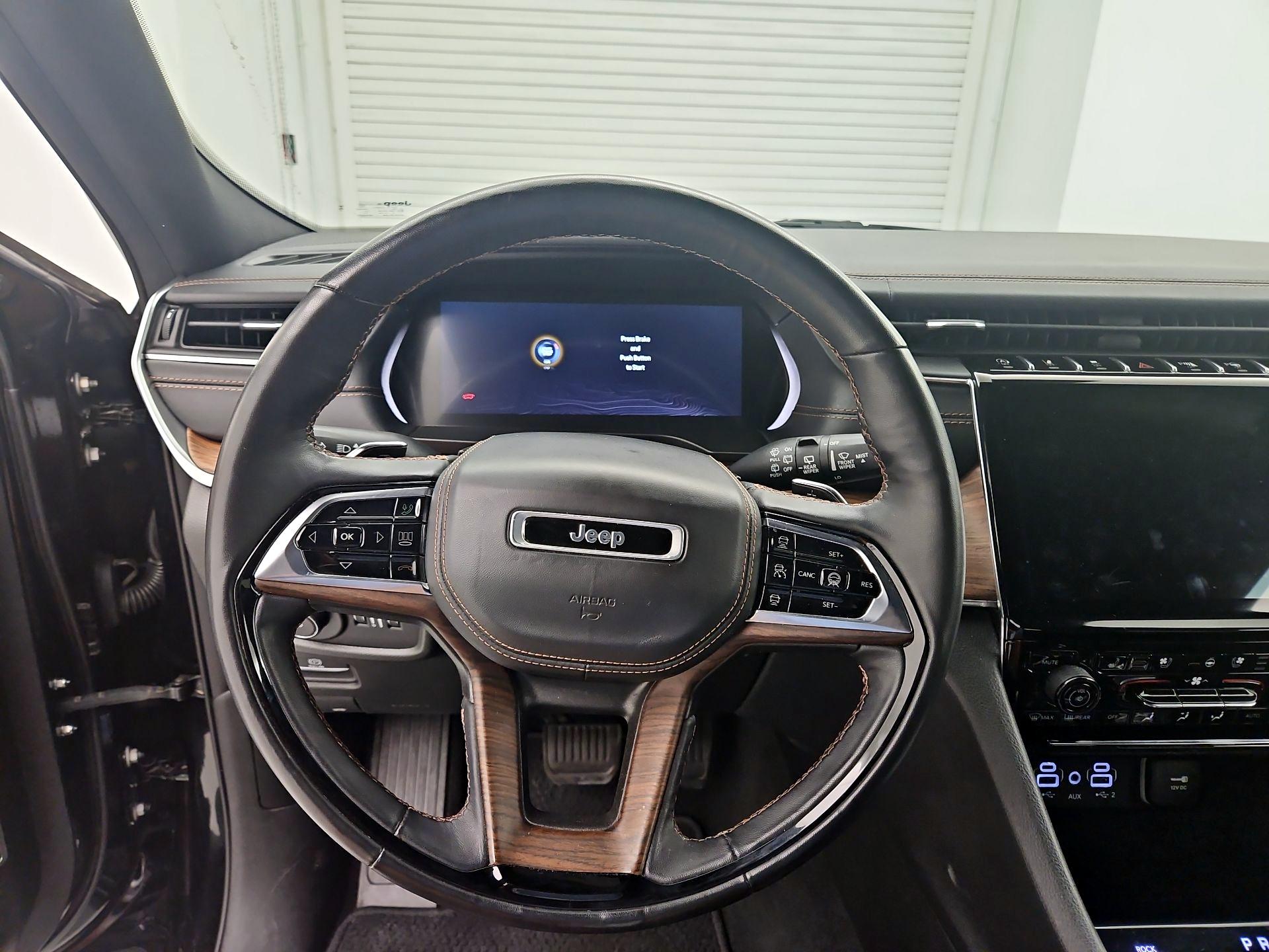 Thumbnail: 2022 Jeep Grand Cherokee - 10