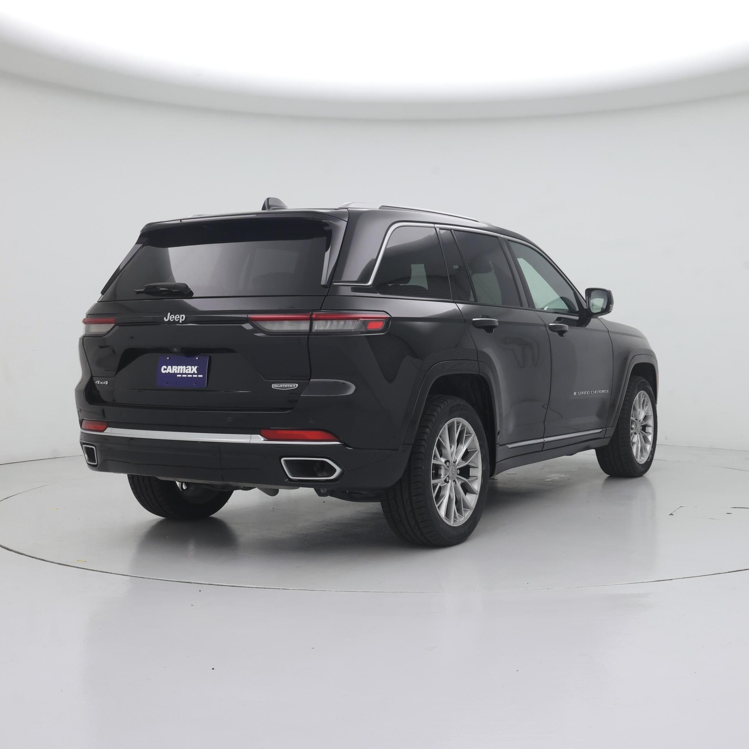 Thumbnail: 2022 Jeep Grand Cherokee - 8