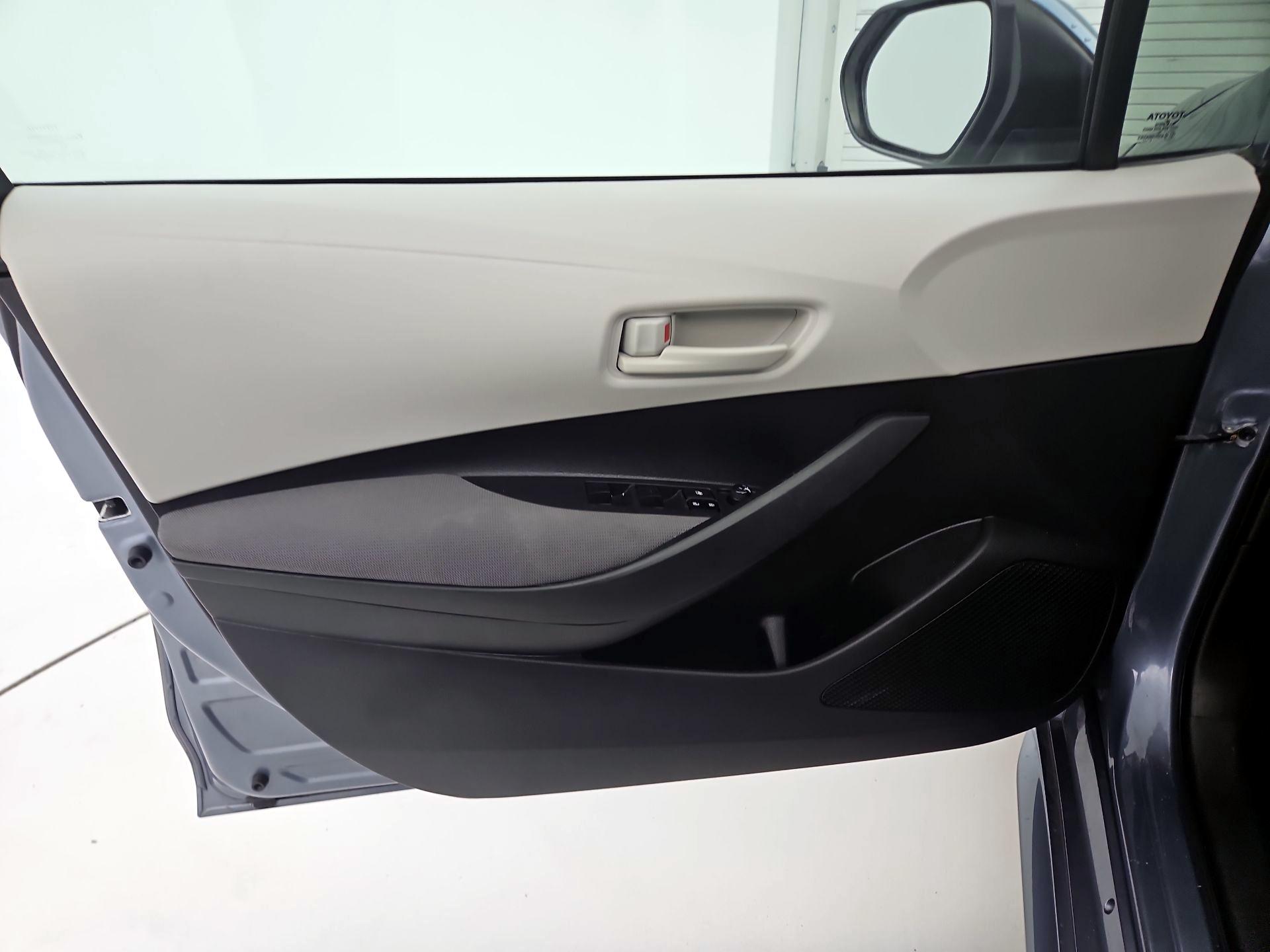 Thumbnail: 2022 Toyota Corolla - 12