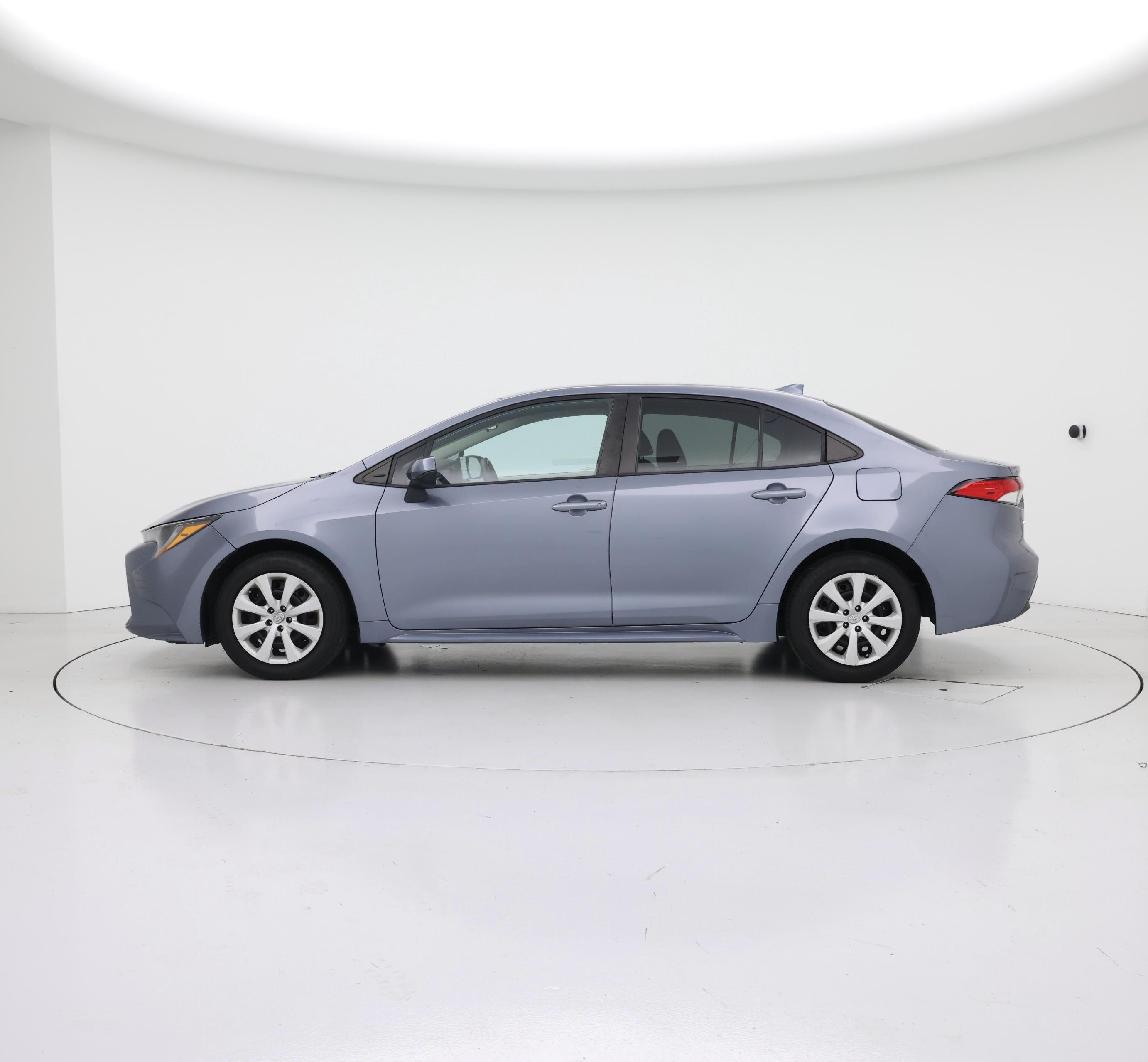 Thumbnail: 2022 Toyota Corolla - 3