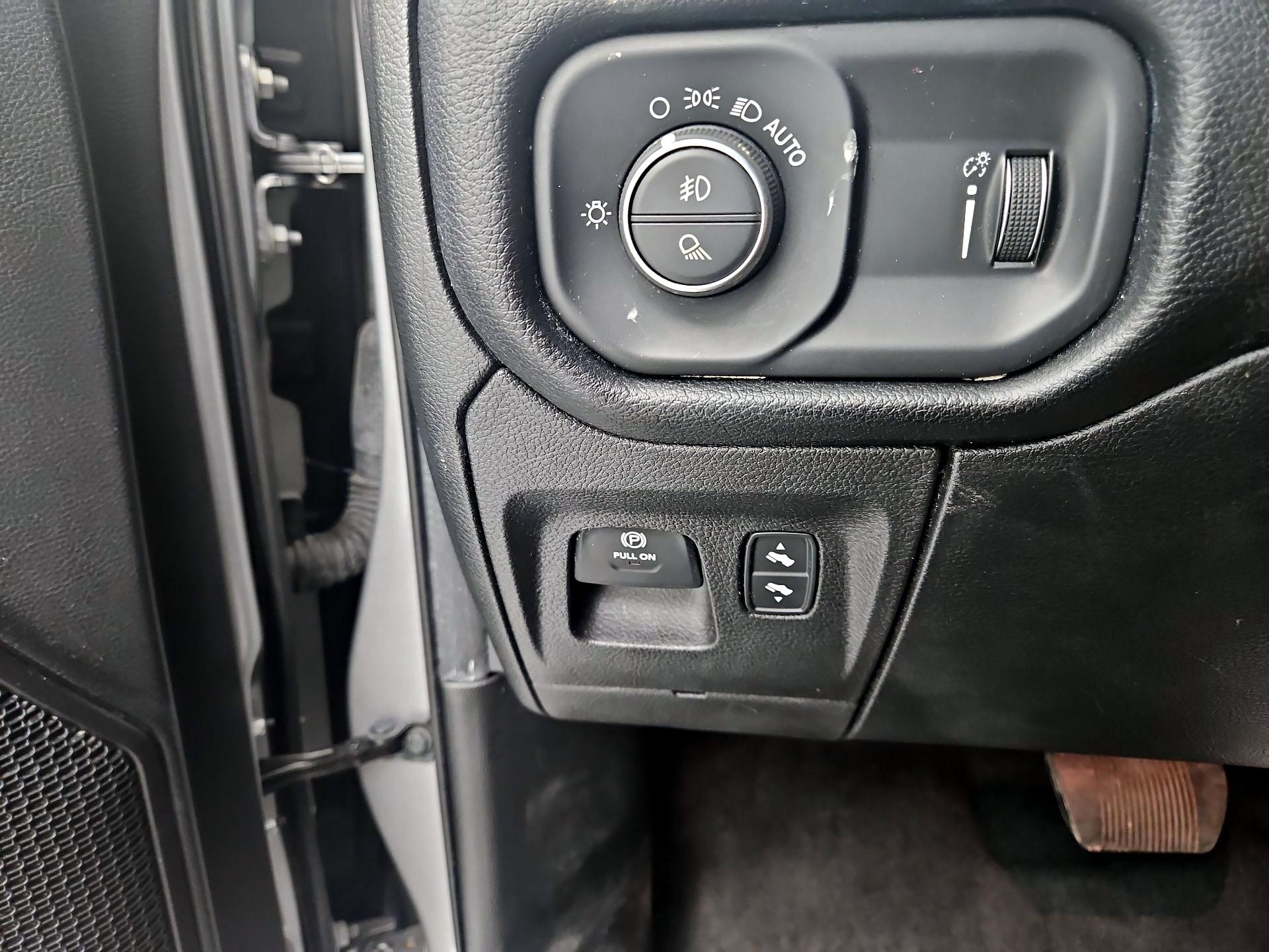 Thumbnail: 2021 RAM 1500 - 13