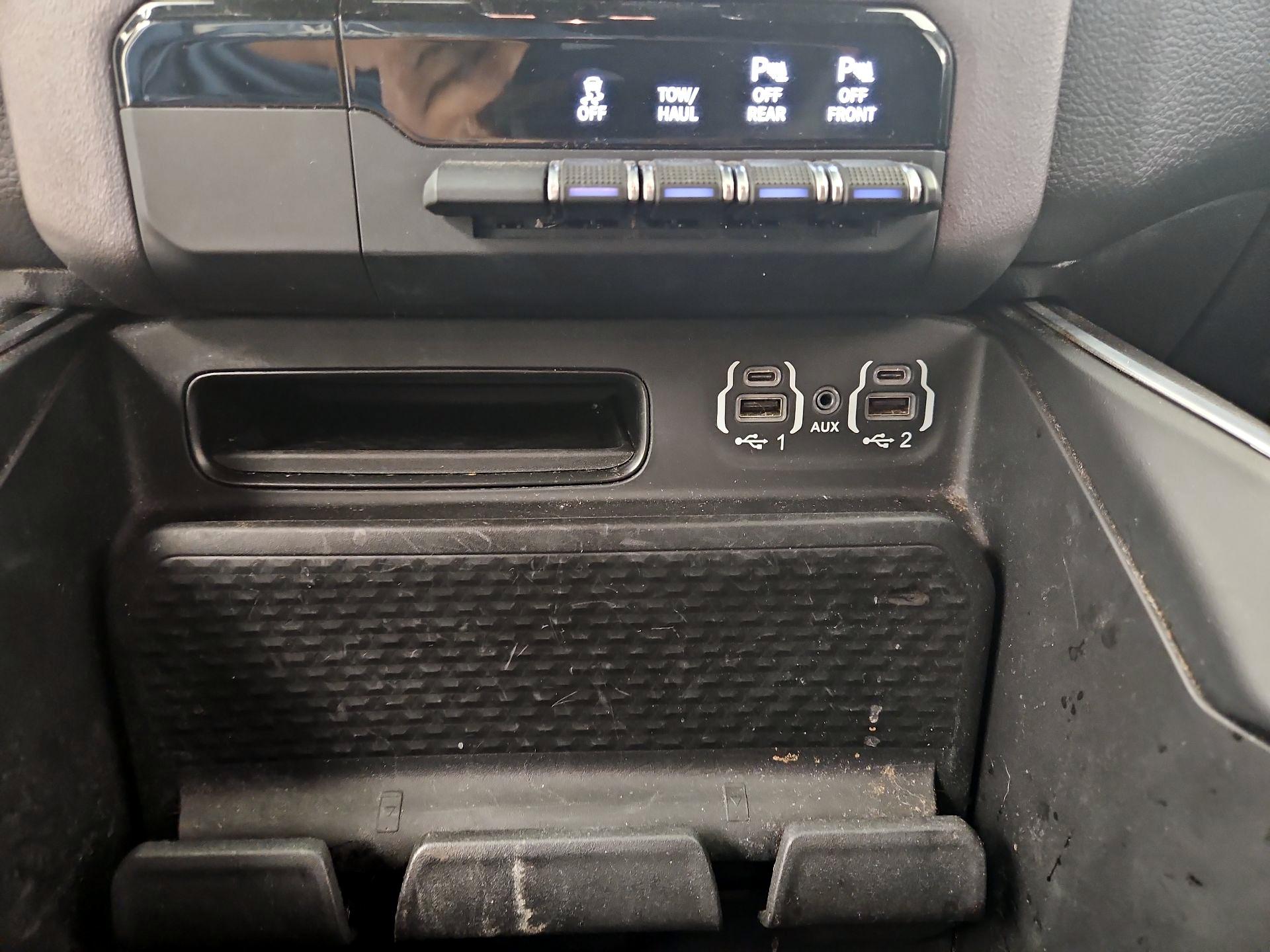 Thumbnail: 2021 RAM 1500 - 18