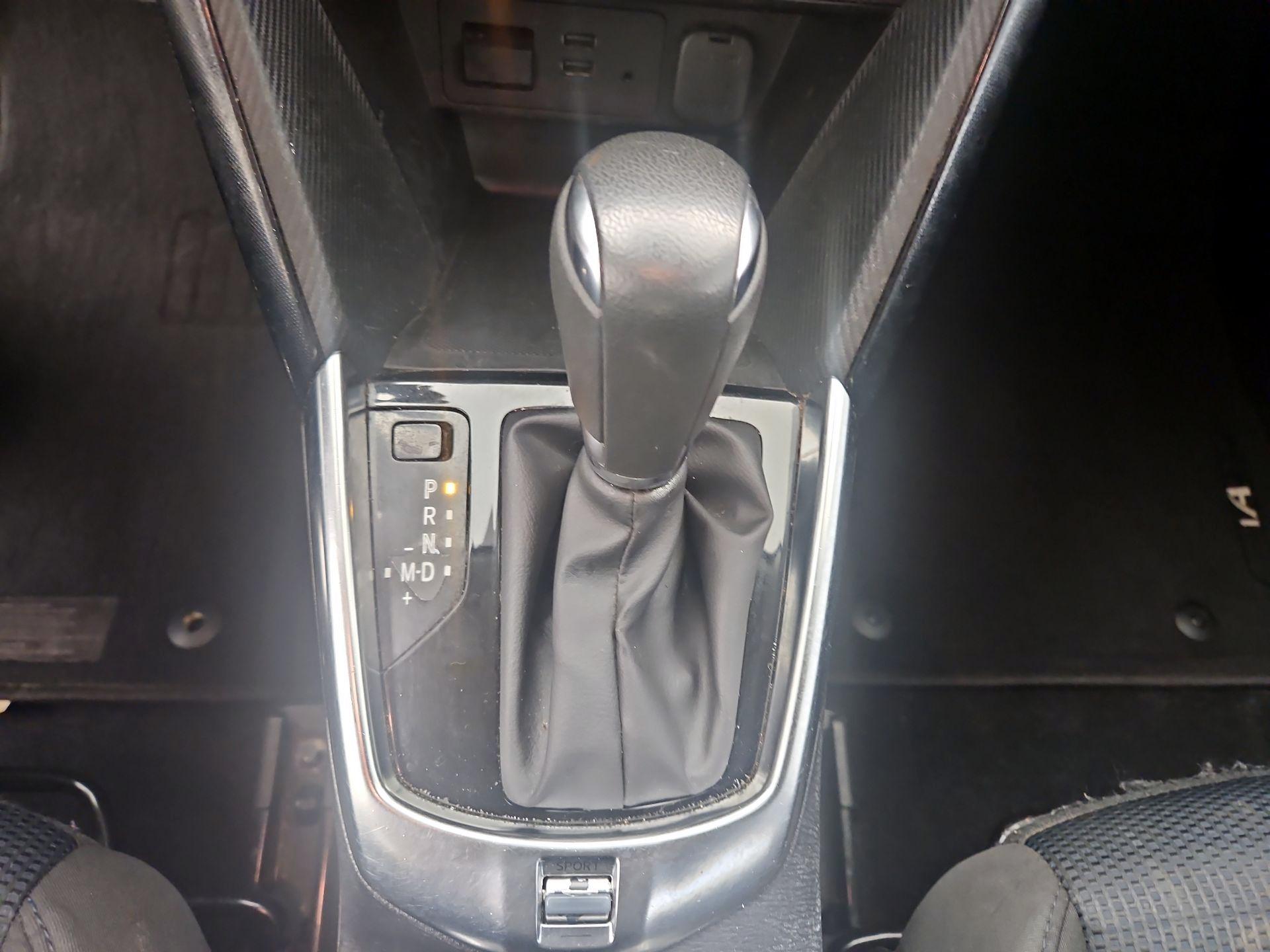 Thumbnail: 2018 Toyota Yaris iA - 17