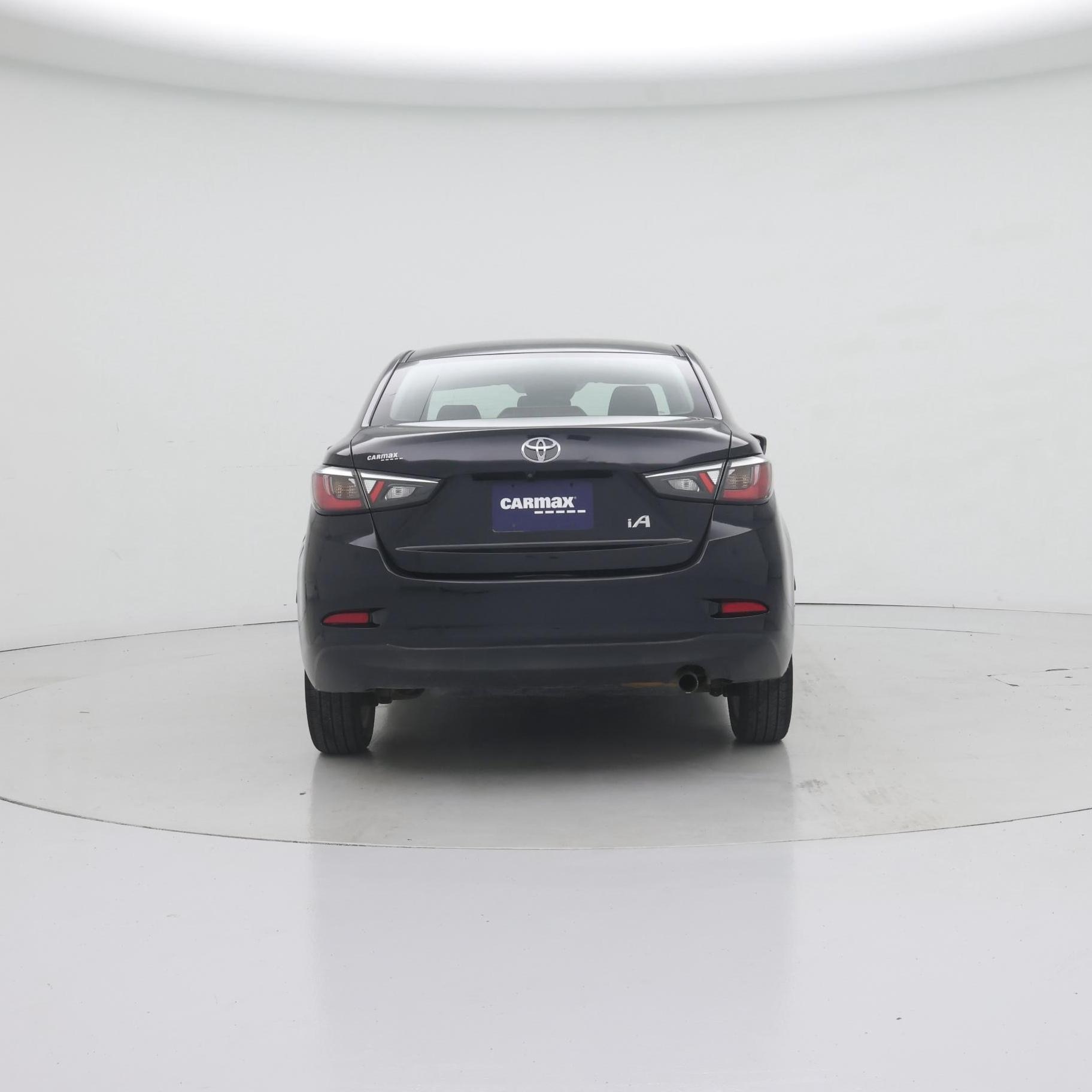 Thumbnail: 2018 Toyota Yaris iA - 6