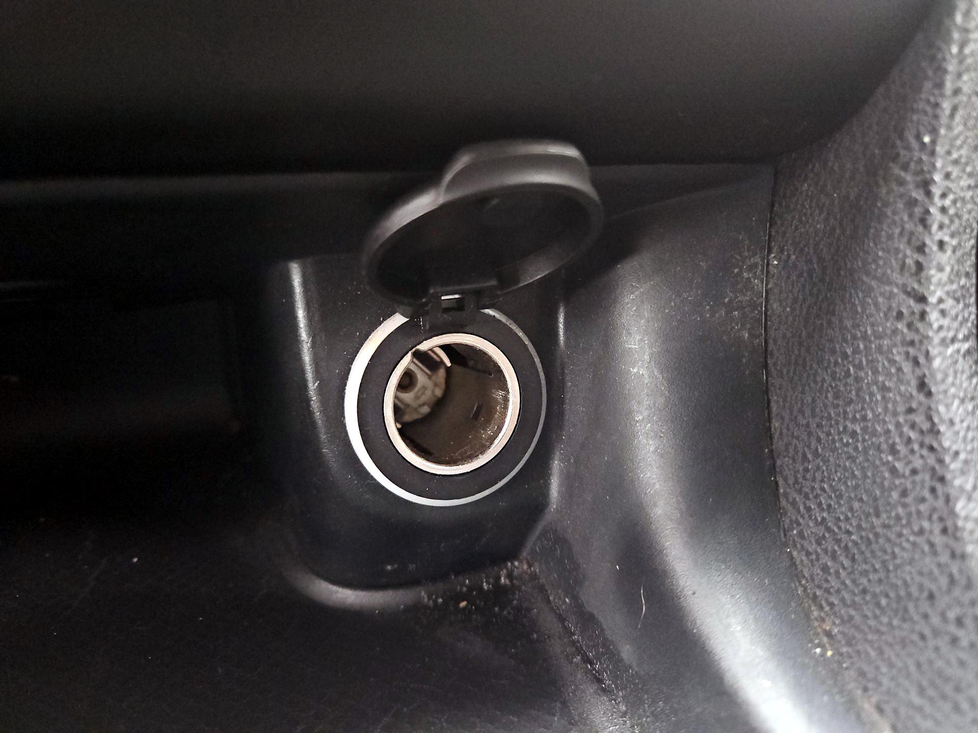 Thumbnail: 2019 Dodge Charger - 18