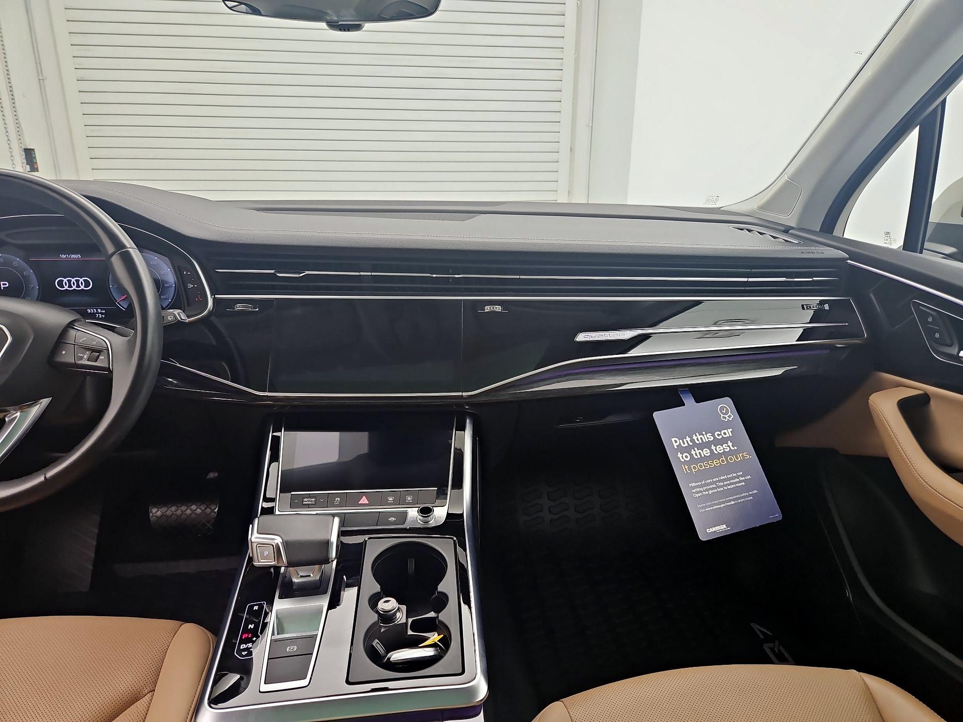 Thumbnail: 2023 Audi Q7 - 9