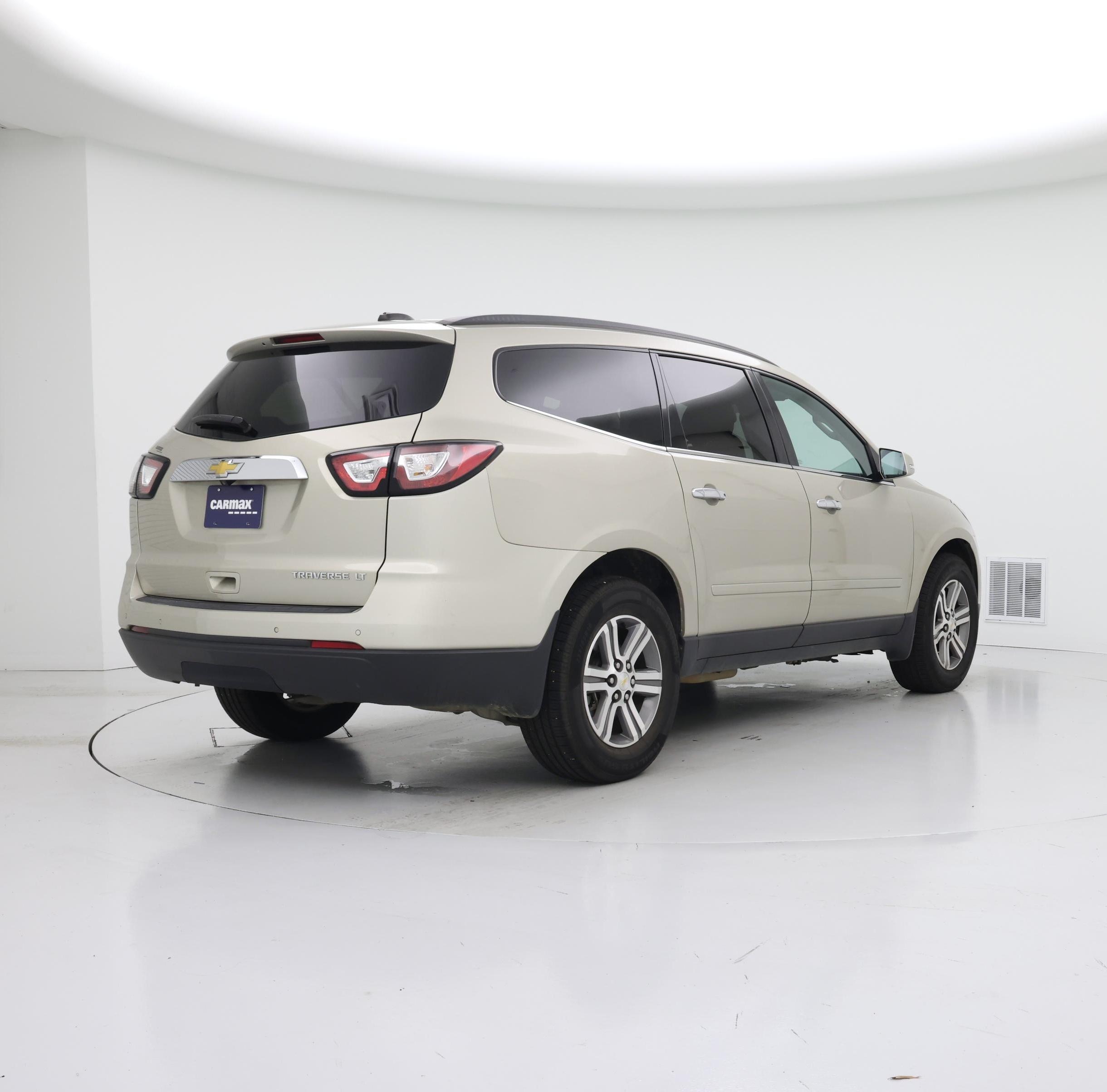 Thumbnail: 2016 Chevrolet Traverse - 8