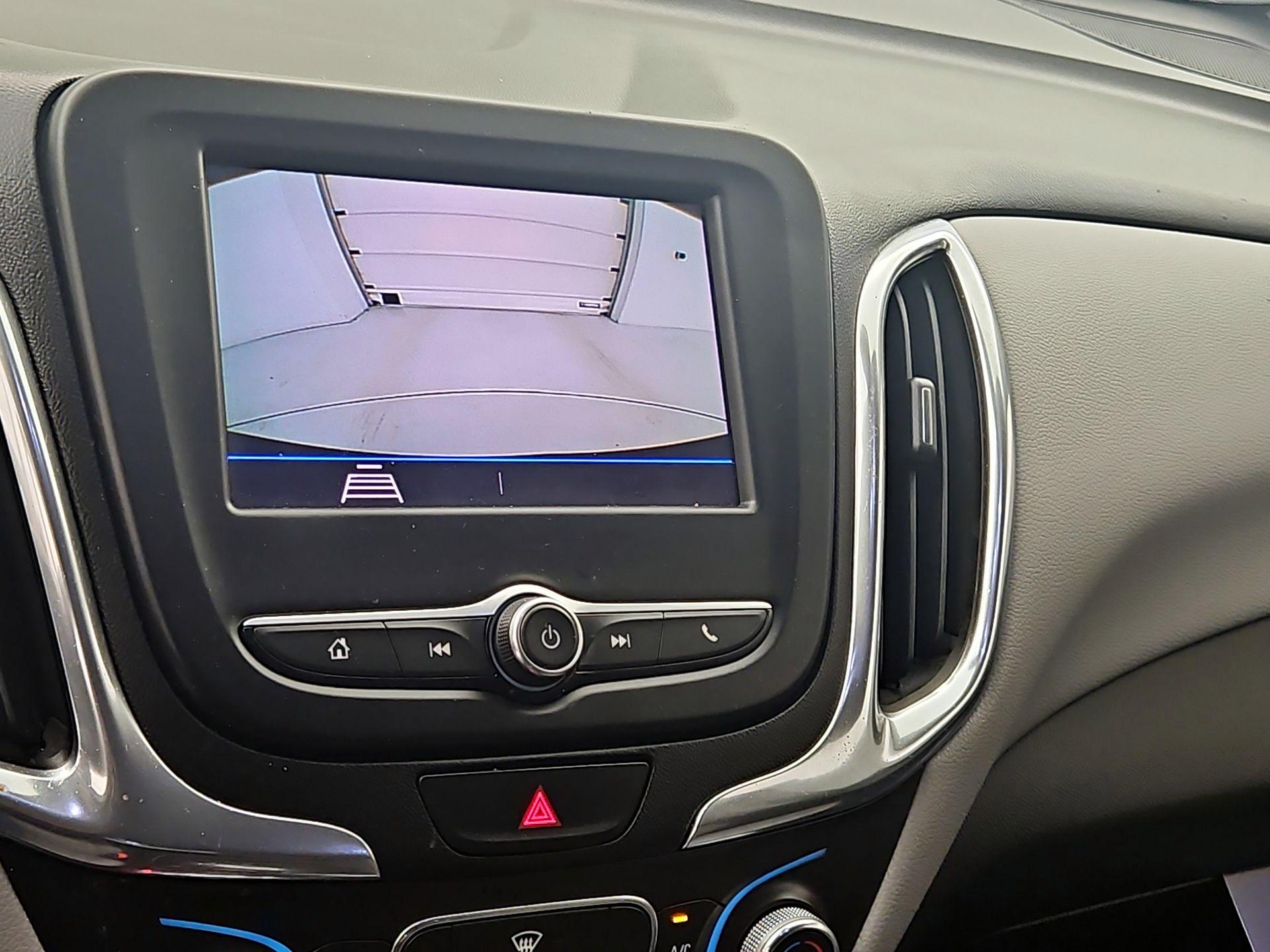 Thumbnail: 2020 Chevrolet Equinox - 14