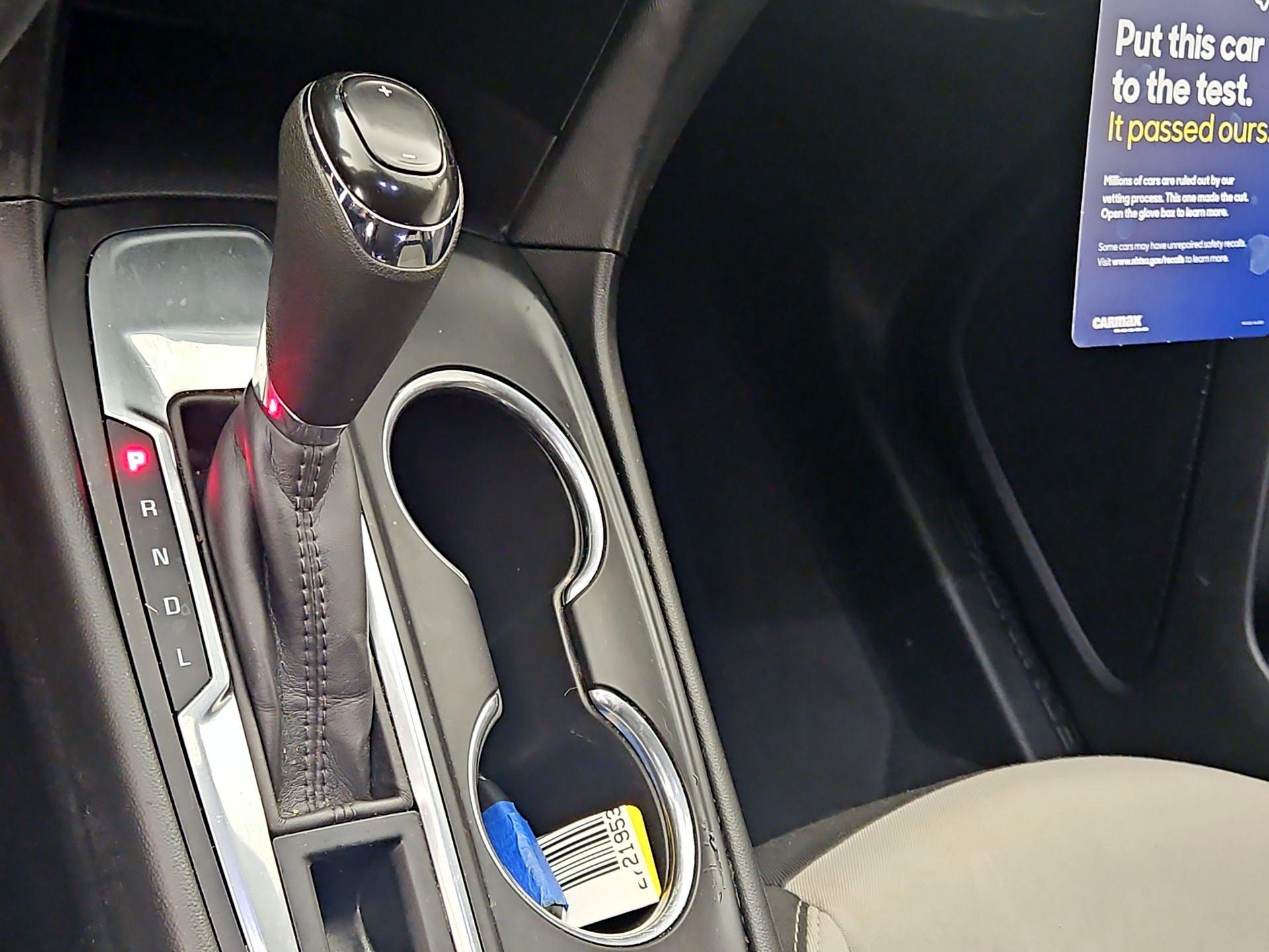 Thumbnail: 2020 Chevrolet Equinox - 17