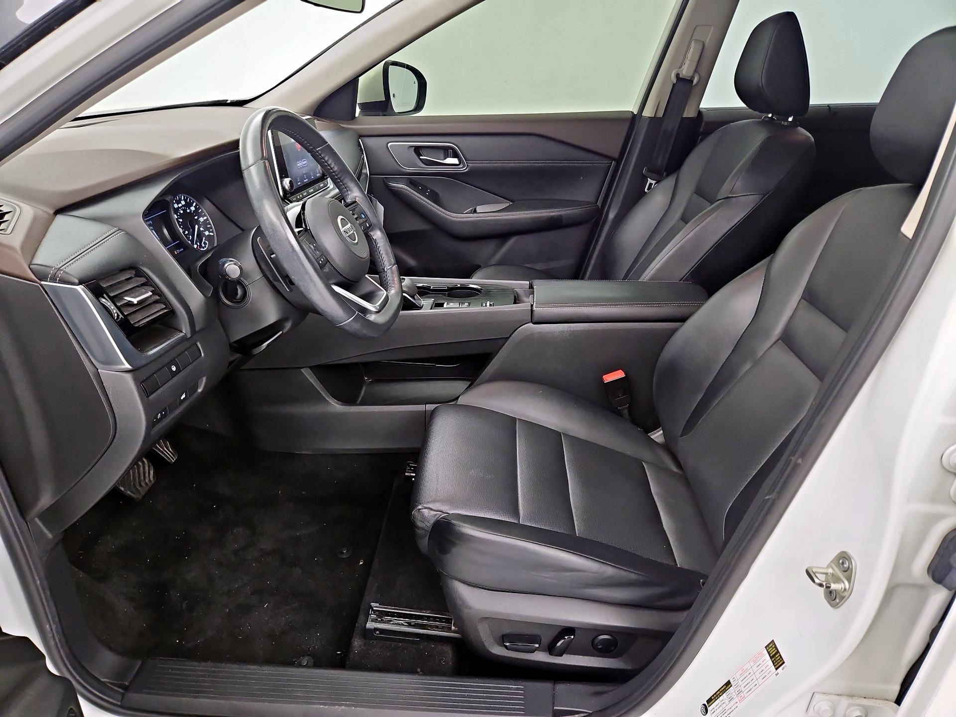 Thumbnail: 2021 Nissan Rogue - 11