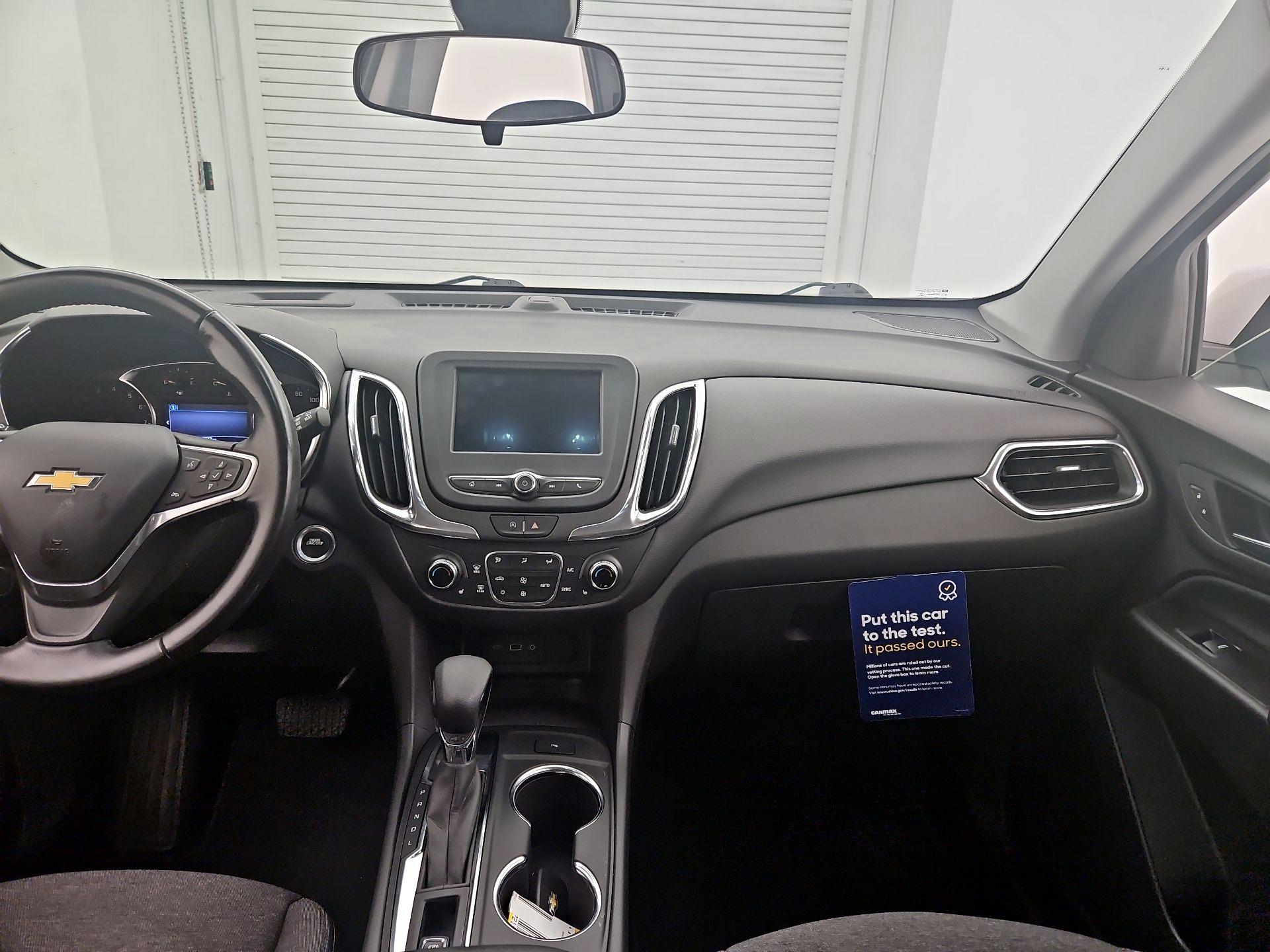 Thumbnail: 2022 Chevrolet Equinox - 9
