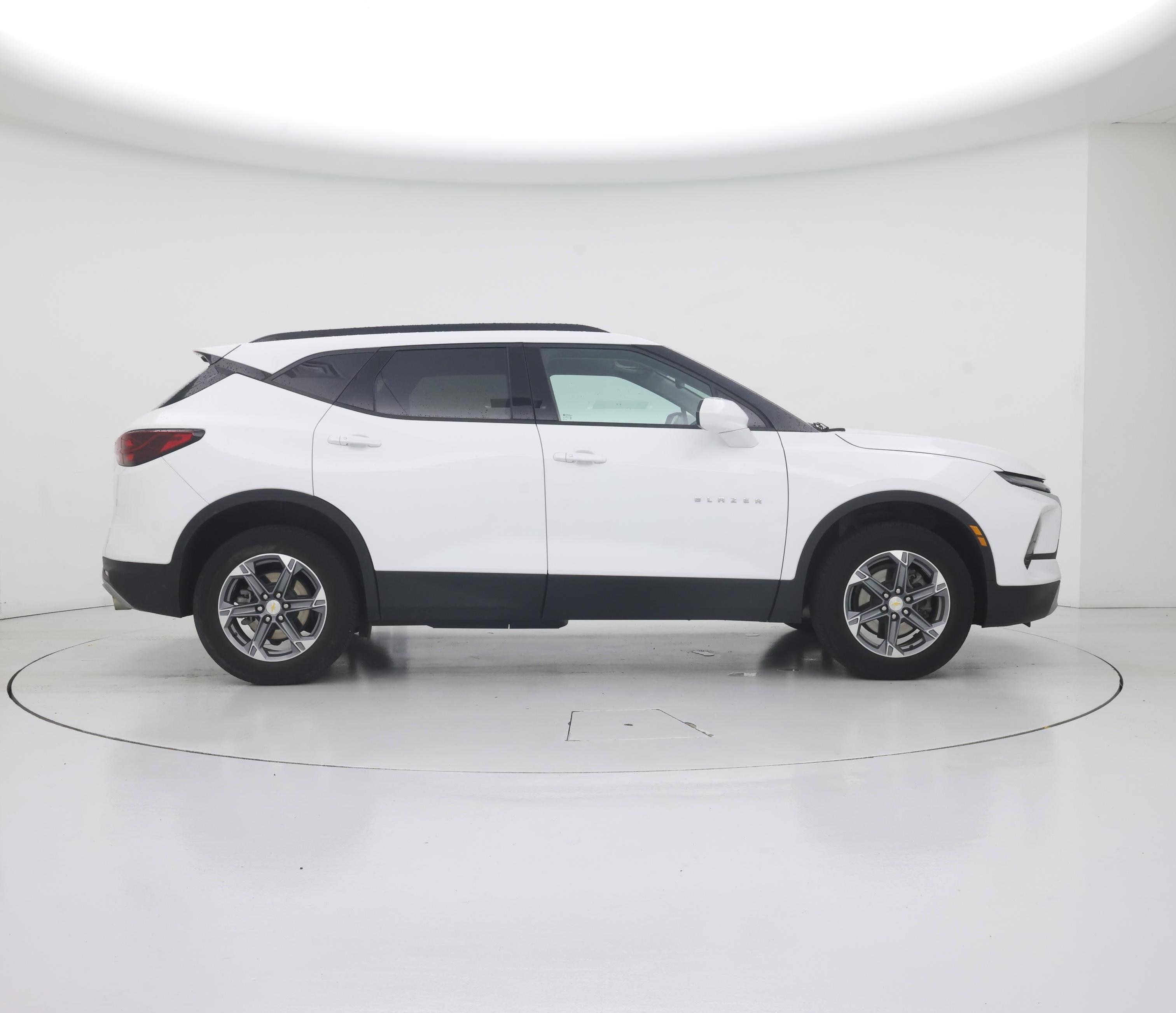 Thumbnail: 2023 Chevrolet Blazer - 7