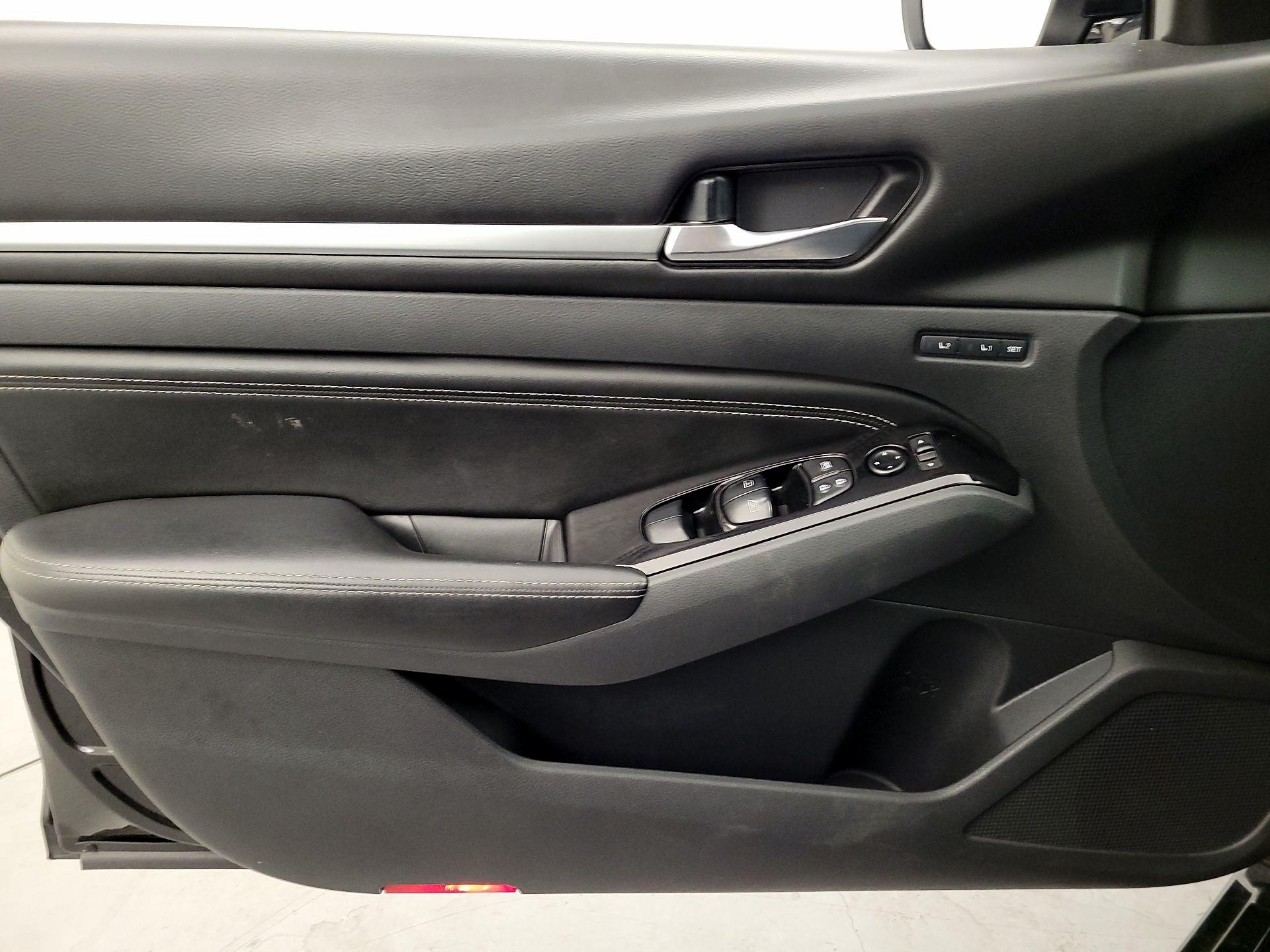 Thumbnail: 2021 Nissan Altima - 12