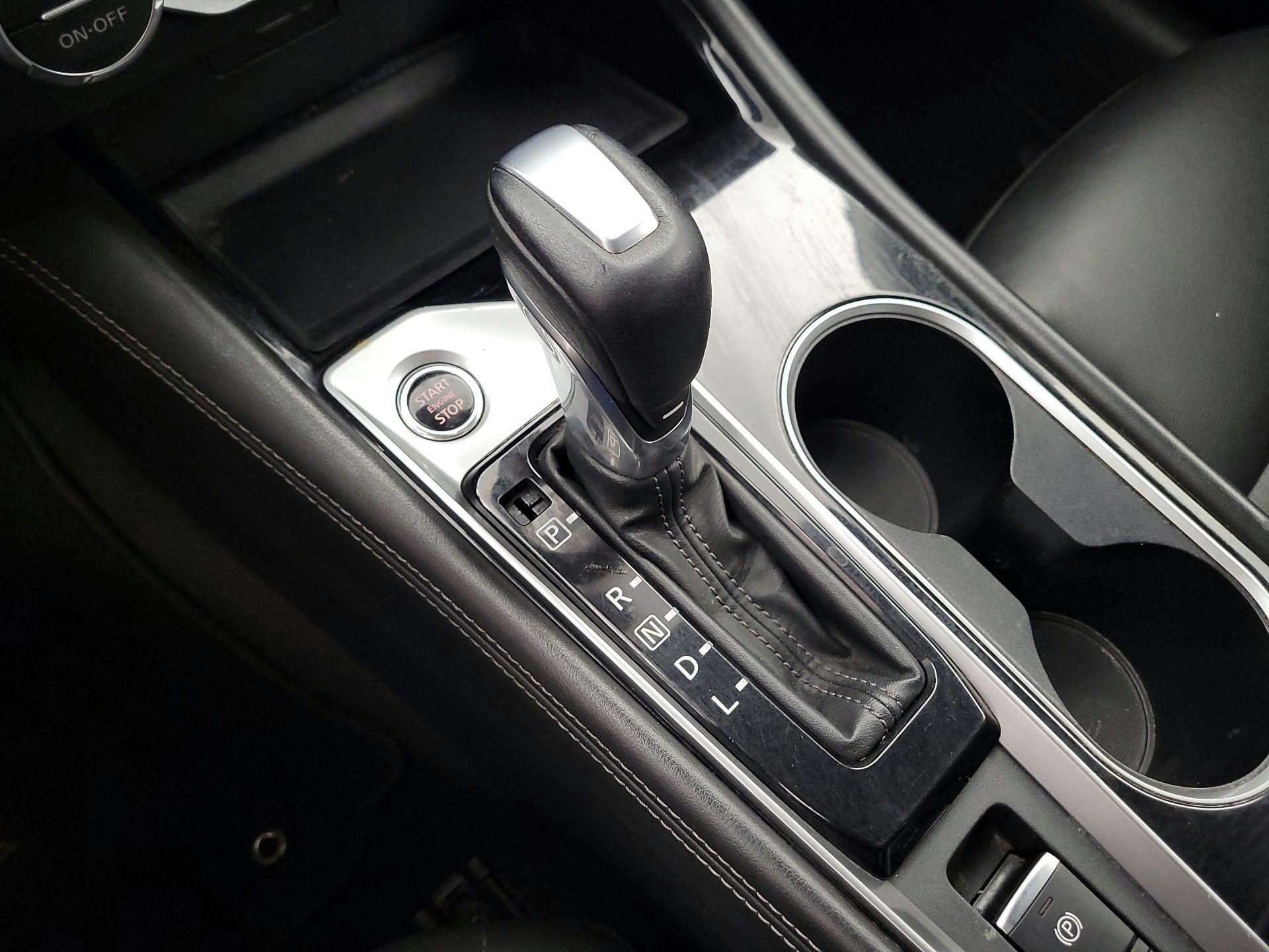 Thumbnail: 2021 Nissan Altima - 17