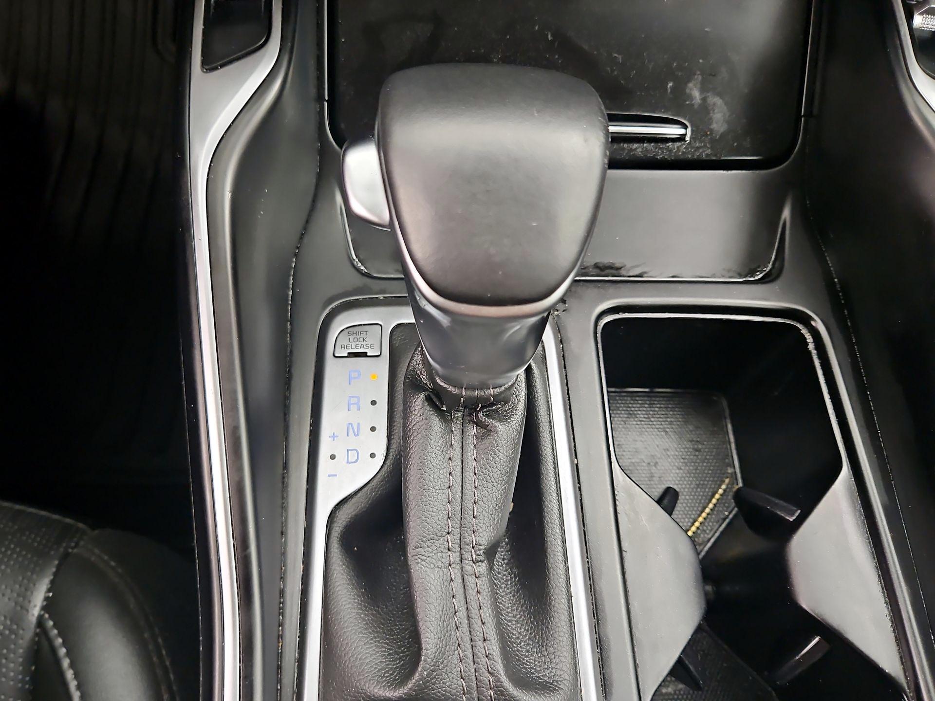 Thumbnail: 2023 Kia Sorento - 18