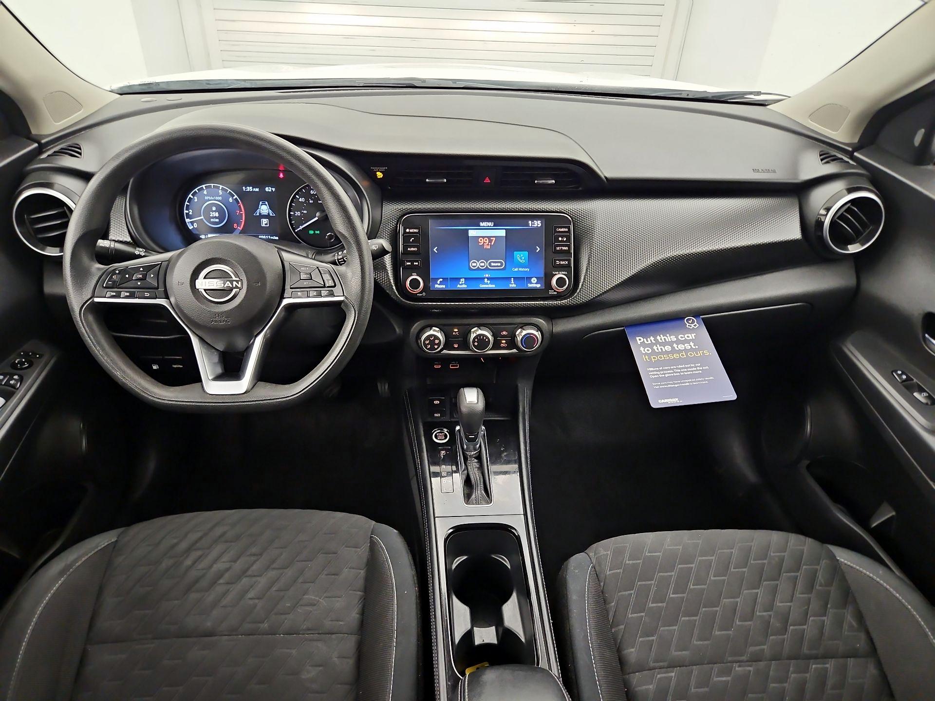 Thumbnail: 2023 Nissan Kicks - 9