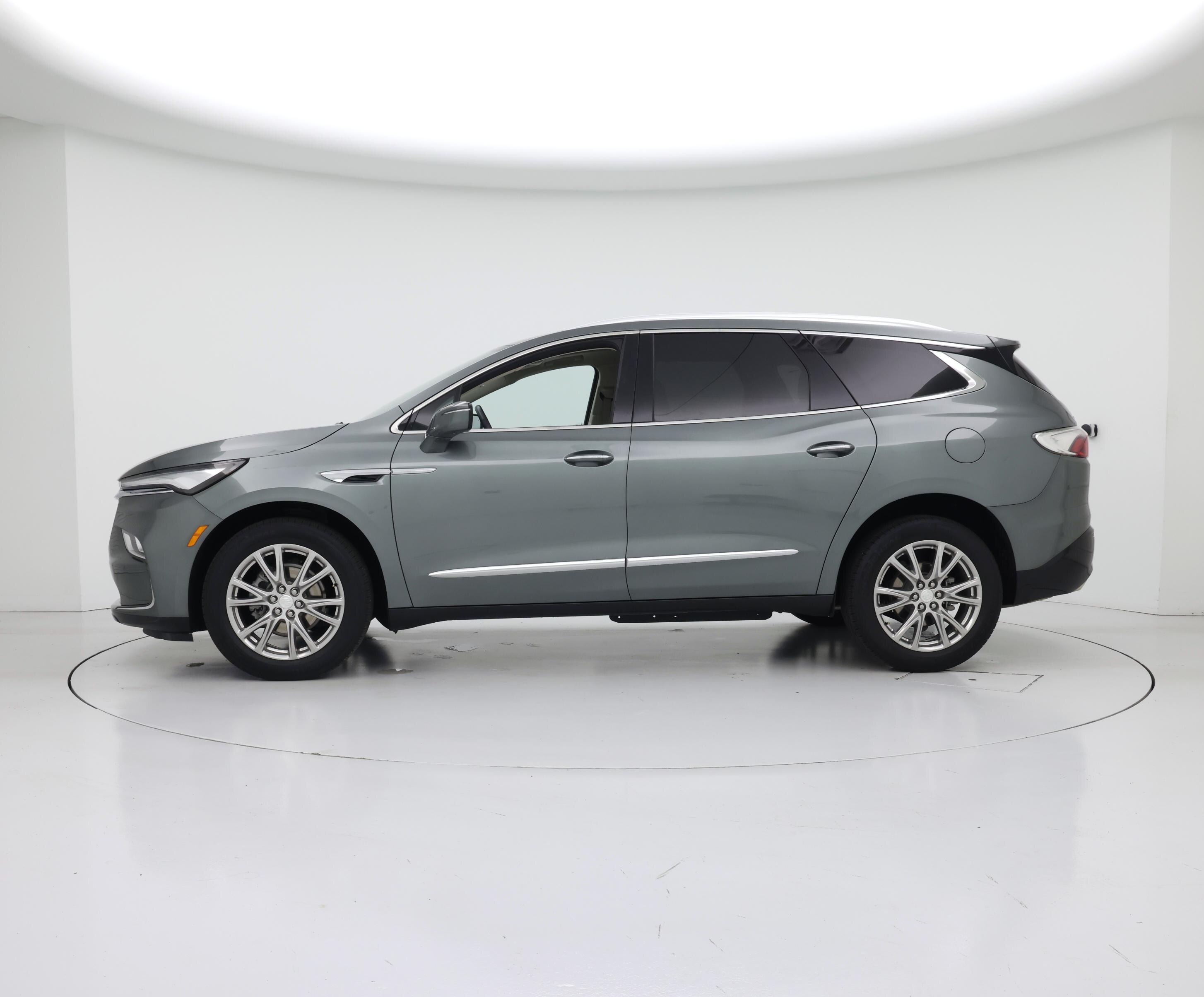 Thumbnail: 2022 Buick Enclave - 3