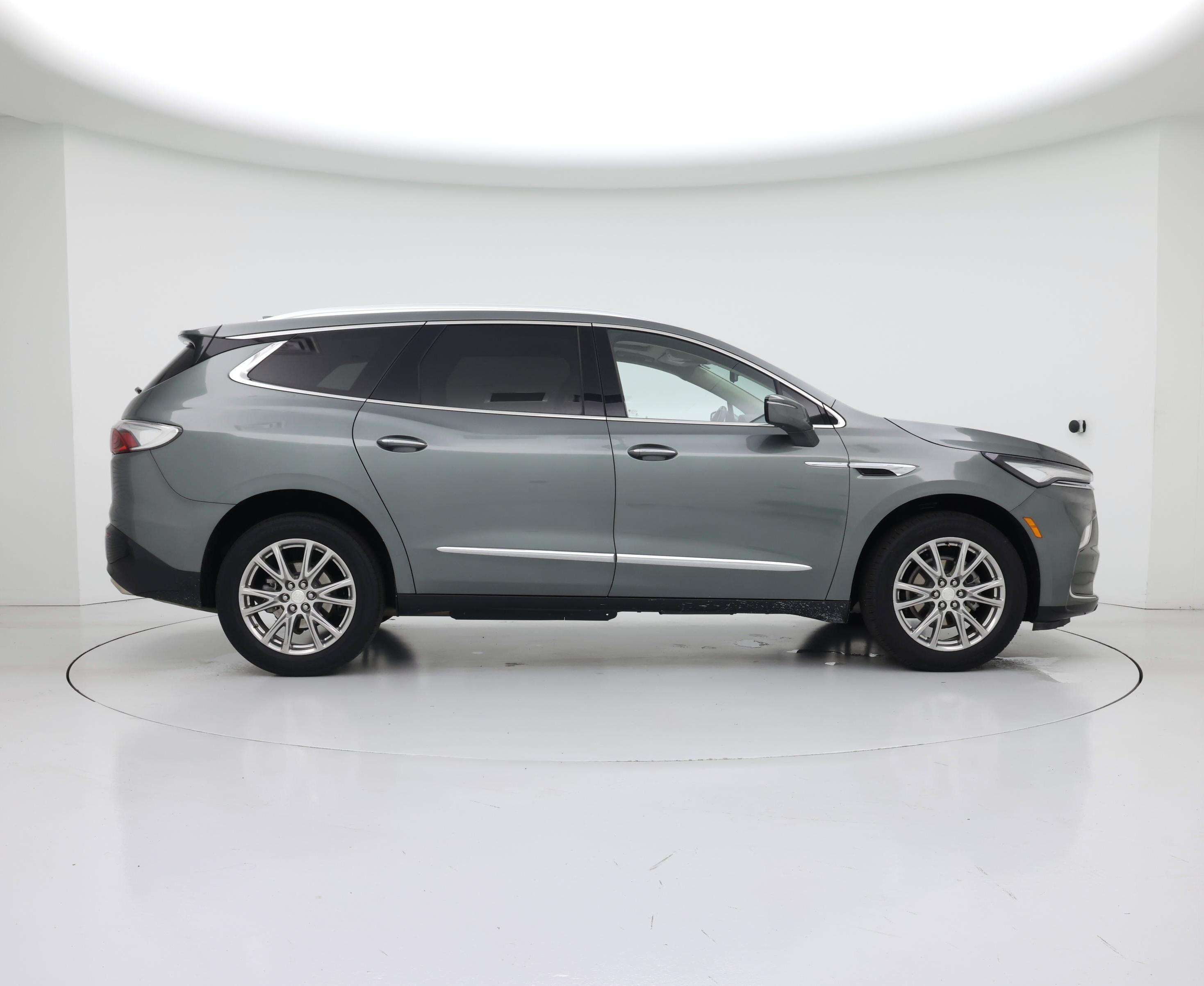 Thumbnail: 2022 Buick Enclave - 7