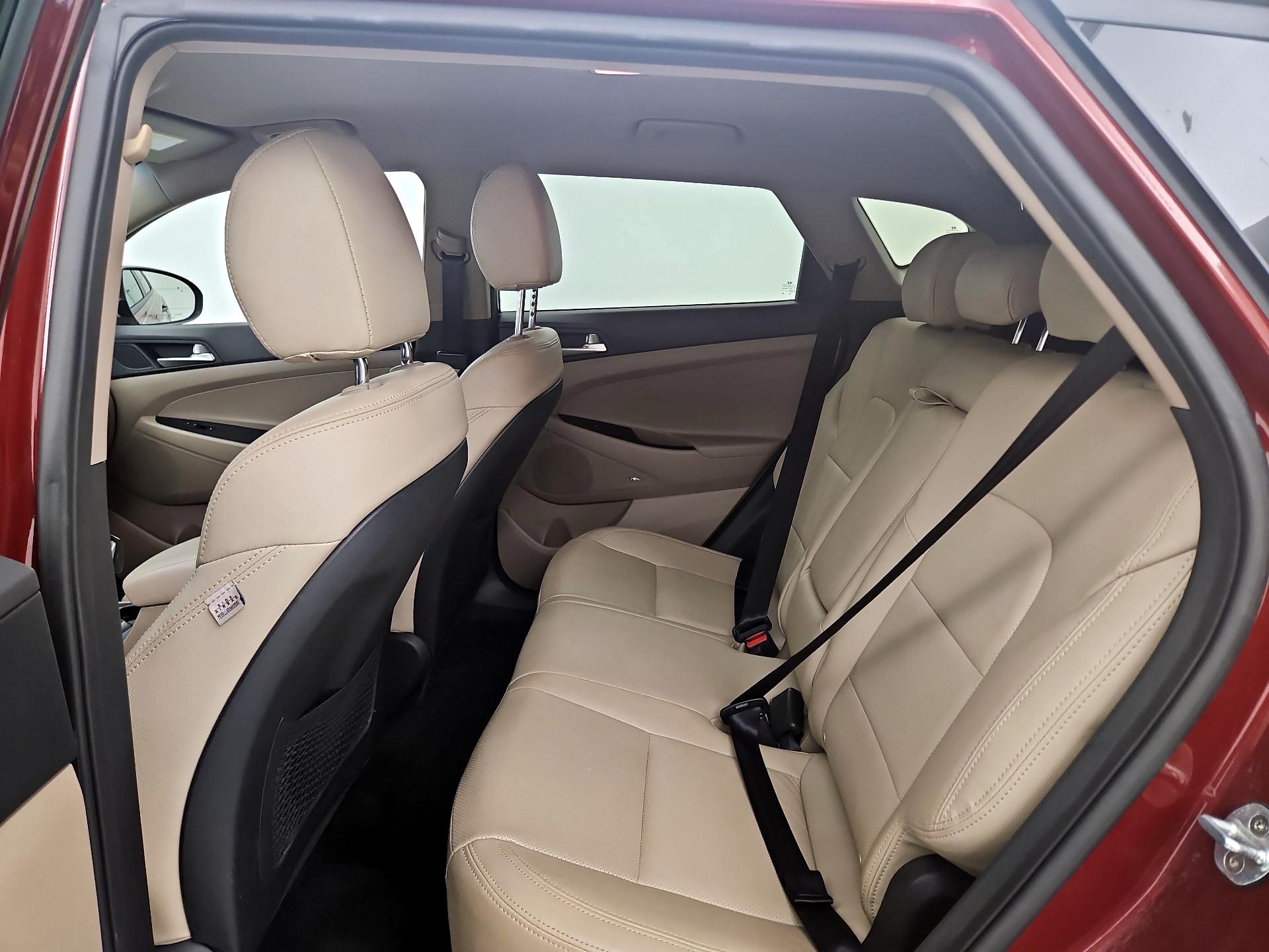 Thumbnail: 2019 Hyundai Tucson - 19