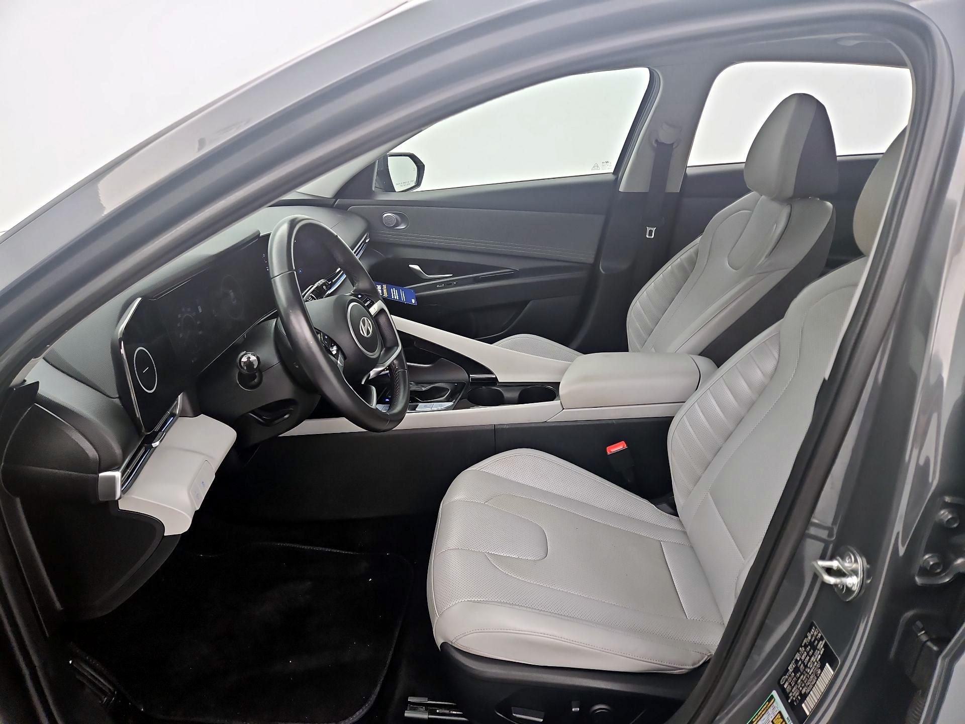 Thumbnail: 2024 Hyundai Elantra - 11